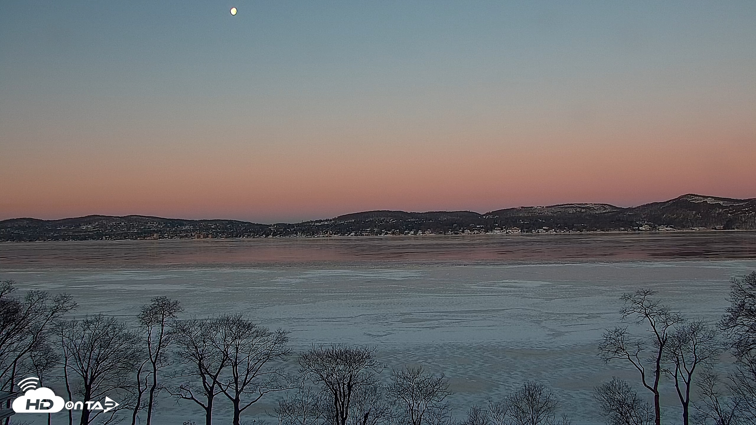 Snapshot of Hudson River Live Webcam taken Feb 5, 2026, 7:03am EST