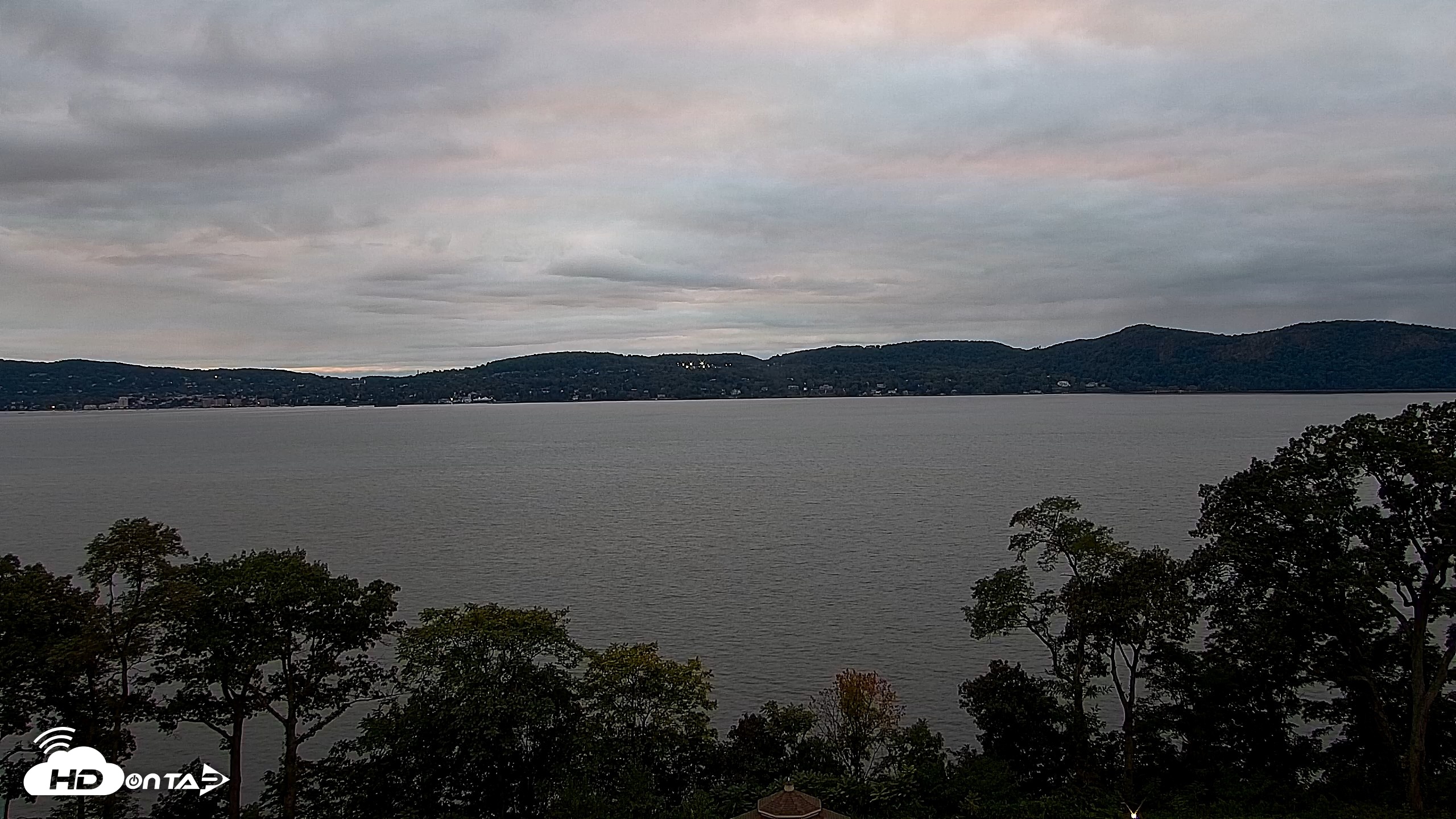 Snapshot of Hudson River Live Webcam taken Sep 29, 2026, 6:33pm EDT