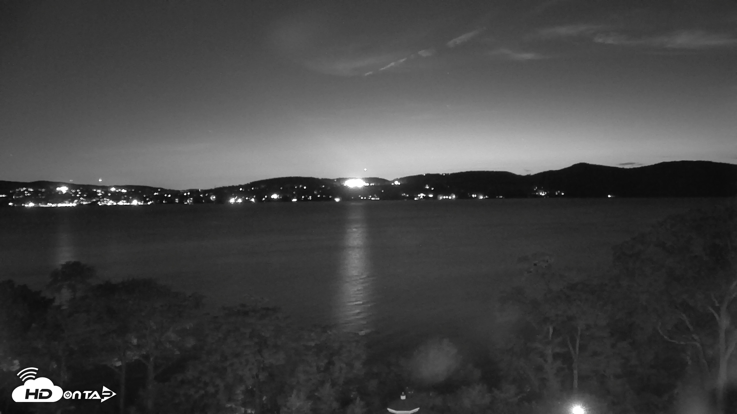 Snapshot of Hudson River Live Webcam taken Sep 15, 2026, 8:01pm EDT