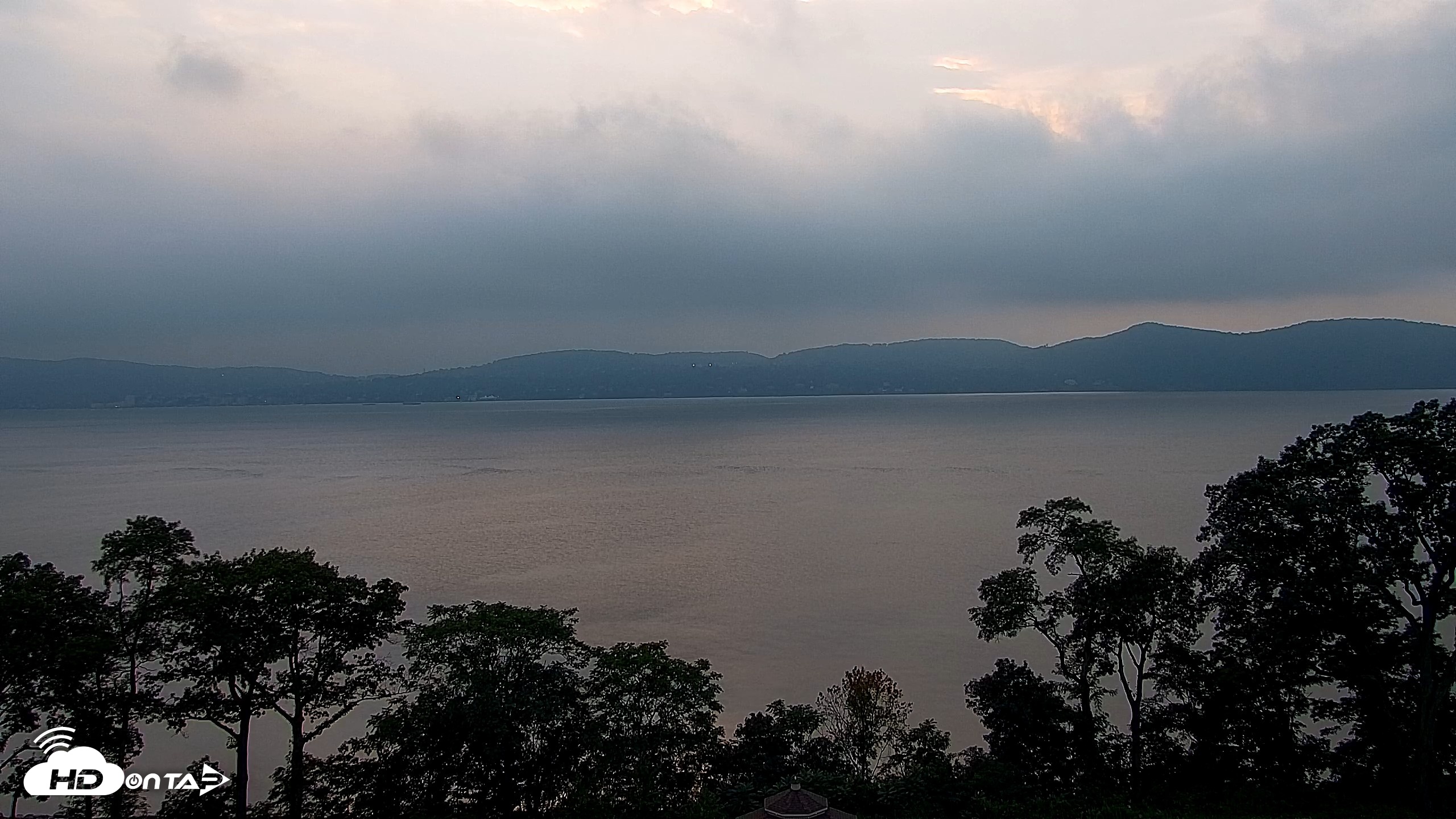 Snapshot of Hudson River Live Webcam taken Sep 1, 2026, 6:52pm EDT