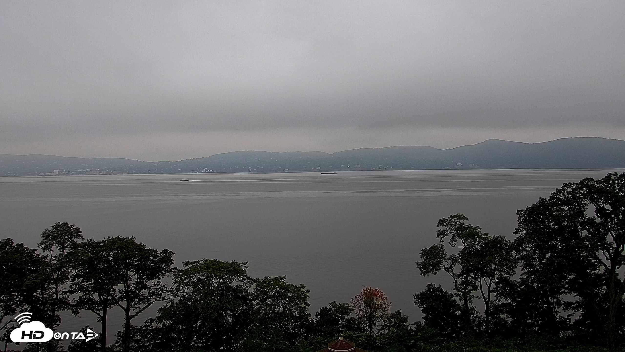 Snapshot of Hudson River Live Webcam taken Sep 1, 2026, 9:25am EDT