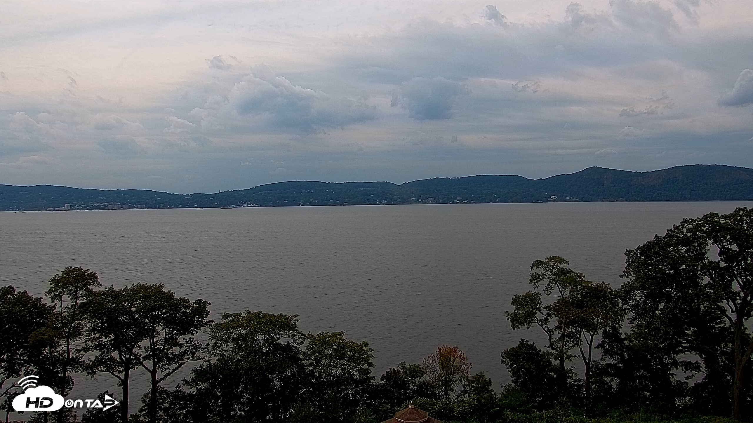 Snapshot of Hudson River Live Webcam taken Sep 9, 2026, 1:40pm EDT