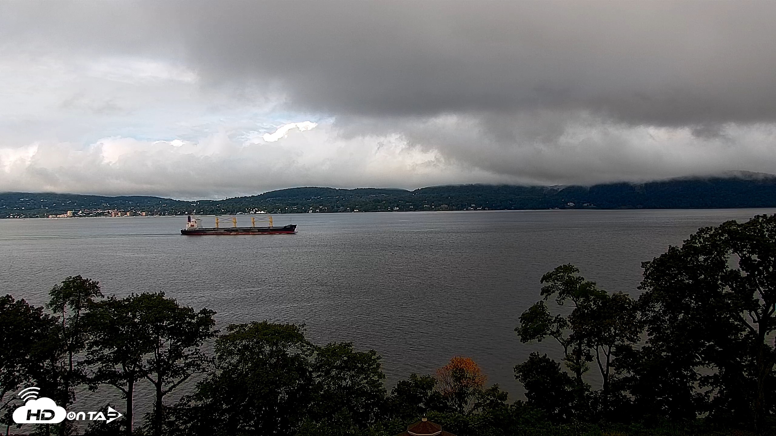 Snapshot of Hudson River Live Webcam taken Jul 29, 2026, 9:54am EDT