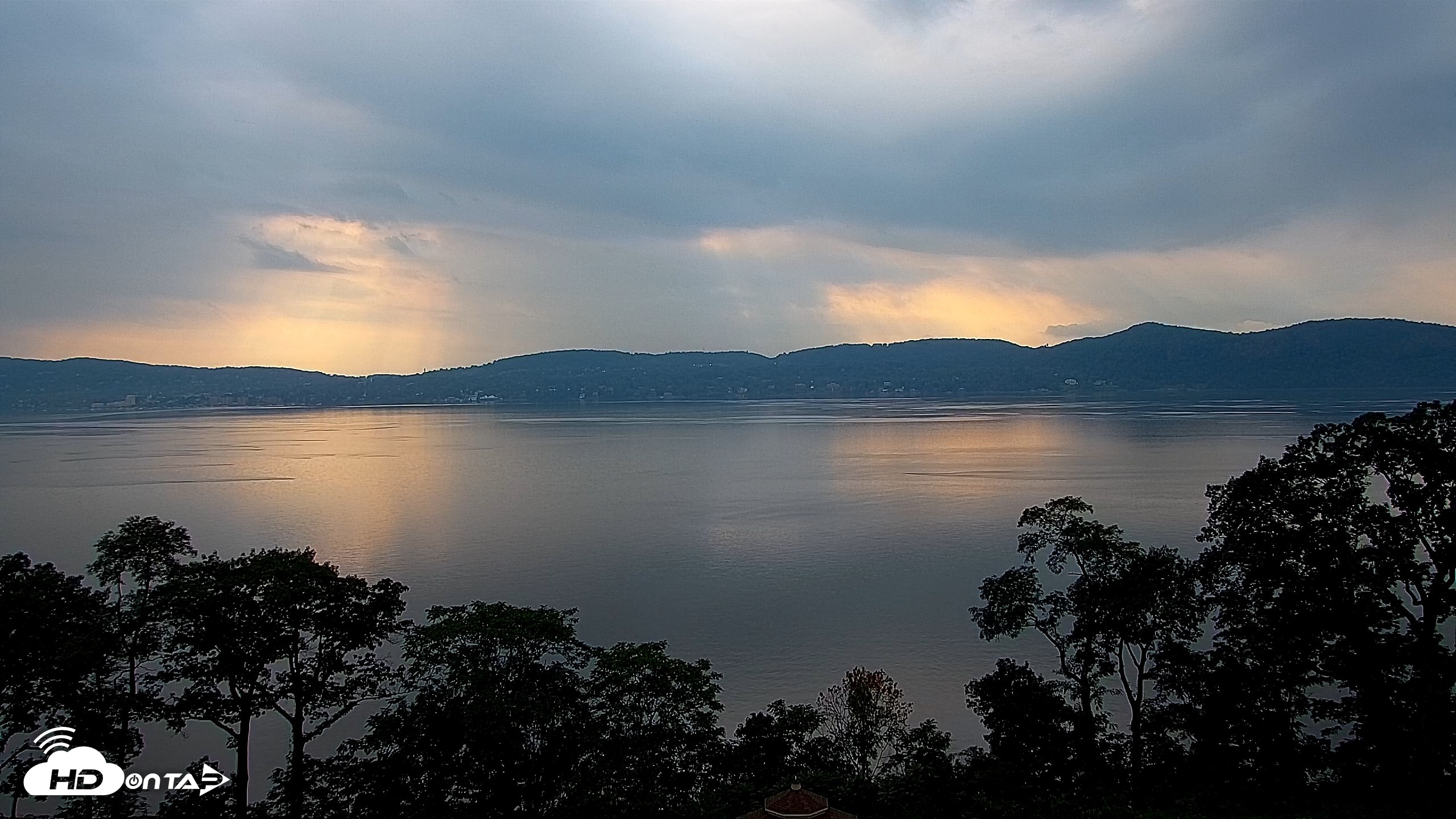 Snapshot of Hudson River Live Webcam taken Sep 1, 2026, 5:16pm EDT