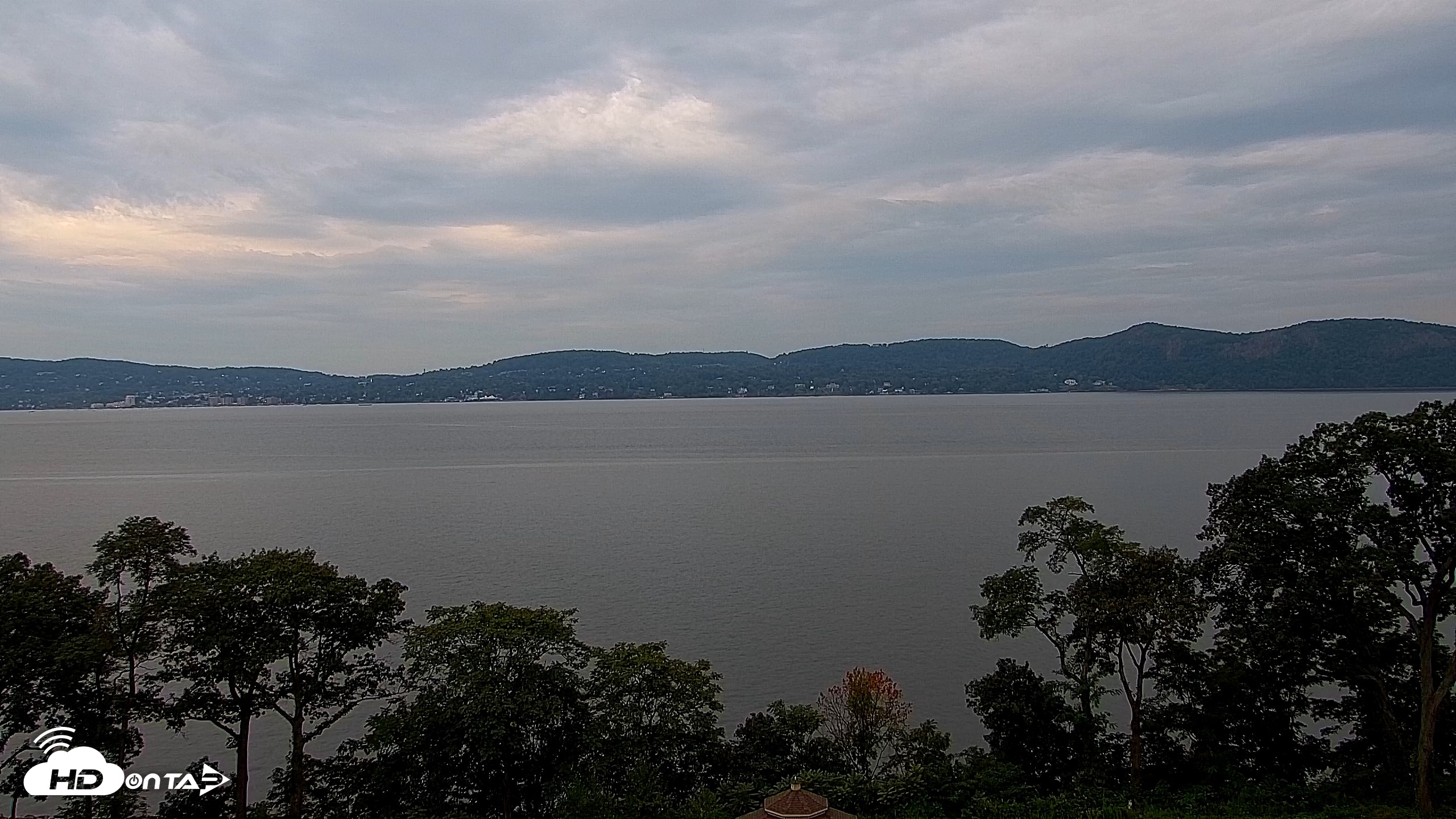 Snapshot of Hudson River Live Webcam taken Aug 30, 2026, 6:42pm EDT