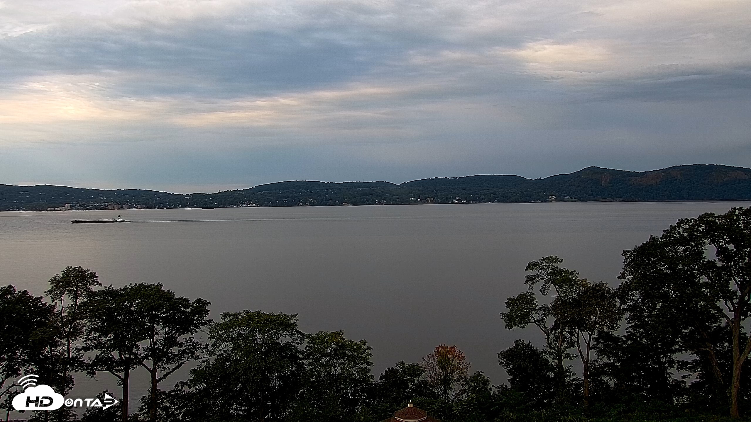 Snapshot of Hudson River Live Webcam taken Sep 16, 2026, 7:44am EDT