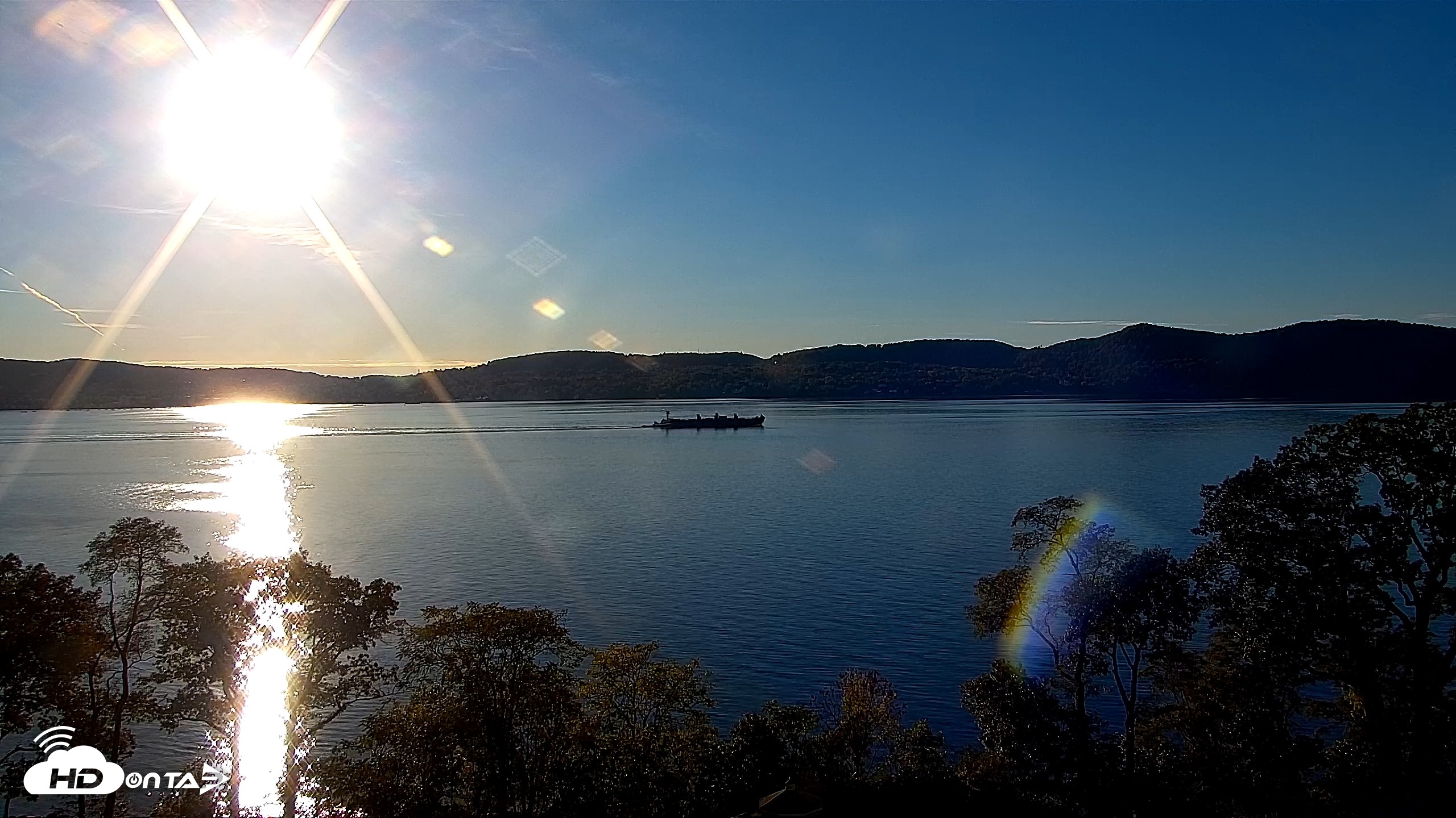 Snapshot of Hudson River Live Webcam taken Oct 15, 2026, 5:08pm EDT