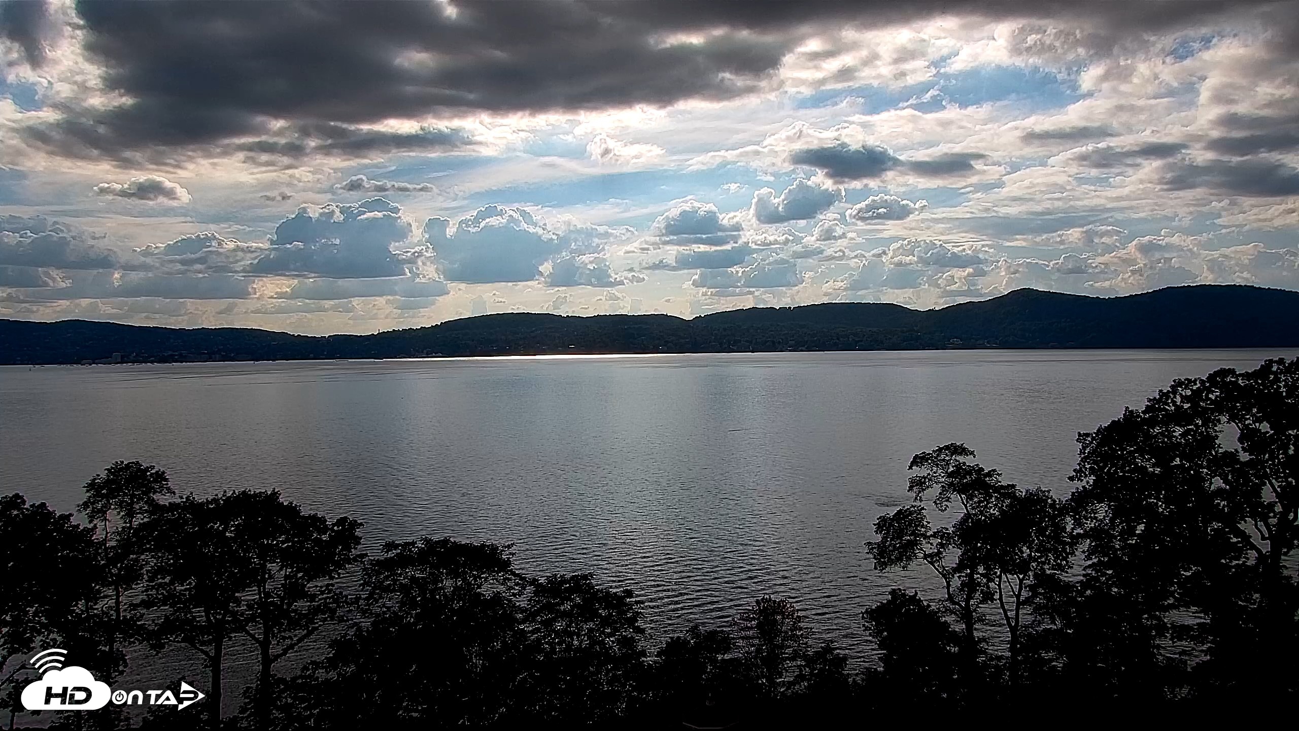 Snapshot of Hudson River Live Webcam taken Aug 21, 2026, 5:32pm EDT