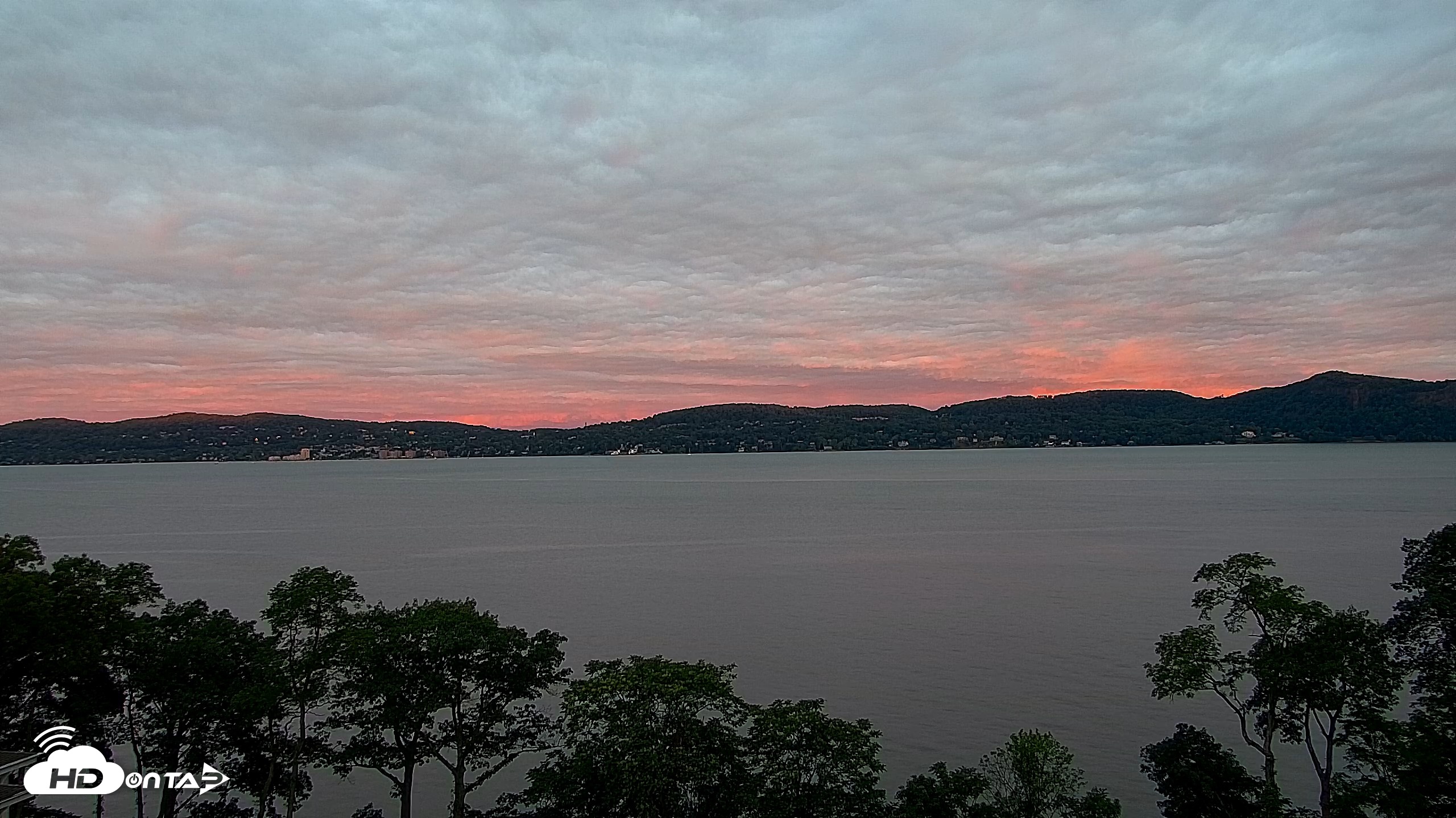 Snapshot of Hudson River Live Webcam taken Jun 8, 2026, 5:25am EDT