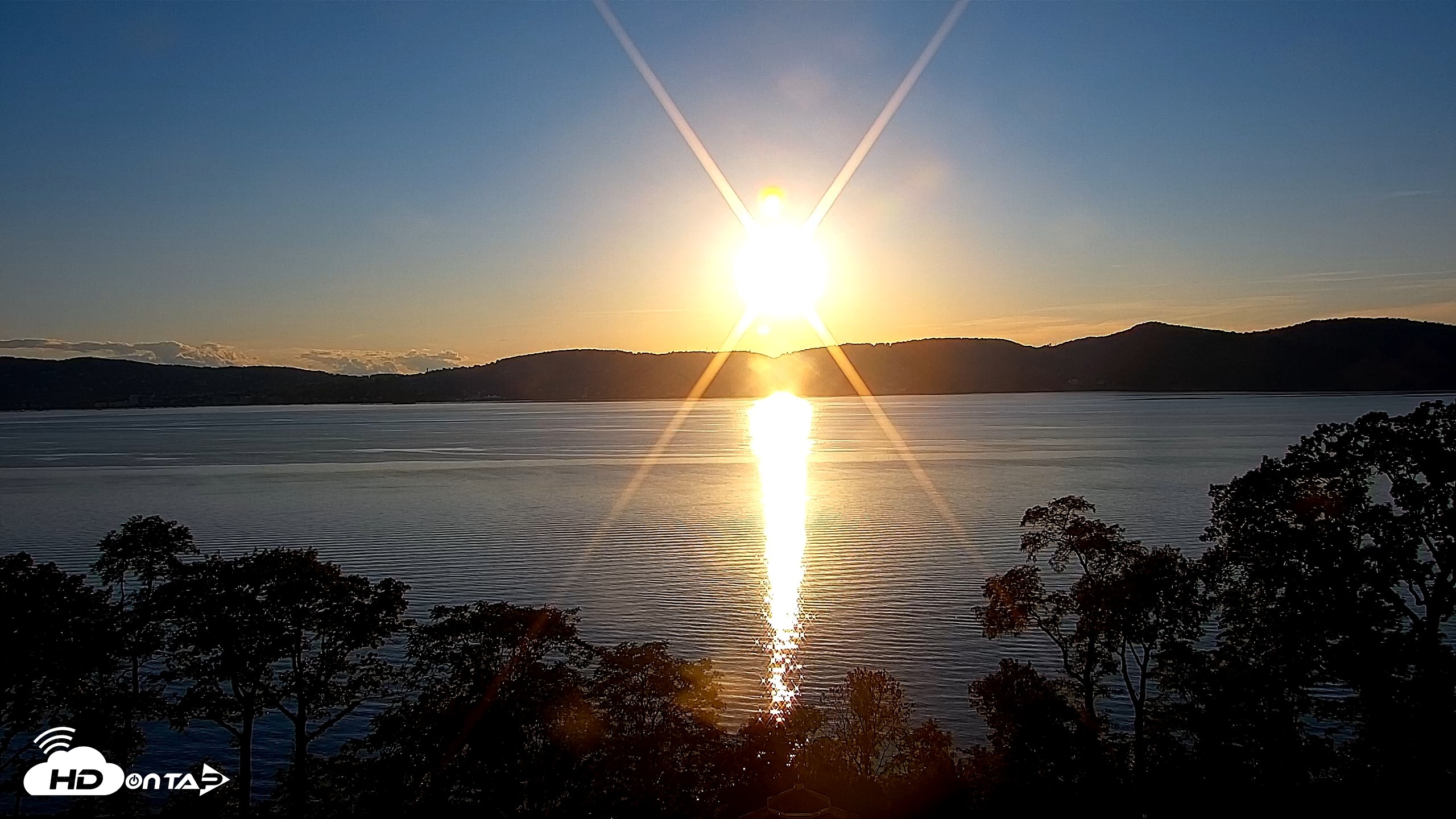 Snapshot of Hudson River Live Webcam taken Sep 13, 2026, 6:38pm EDT