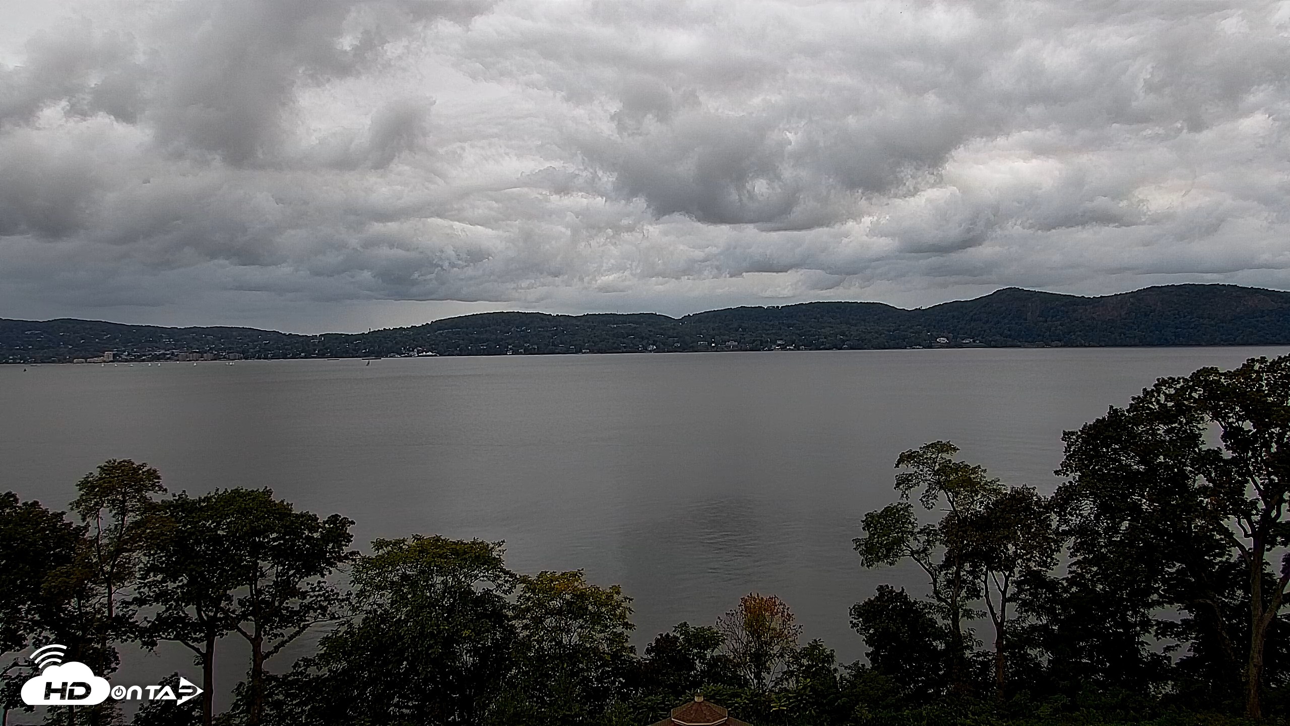 Snapshot of Hudson River Live Webcam taken Oct 4, 2026, 2:14pm EDT