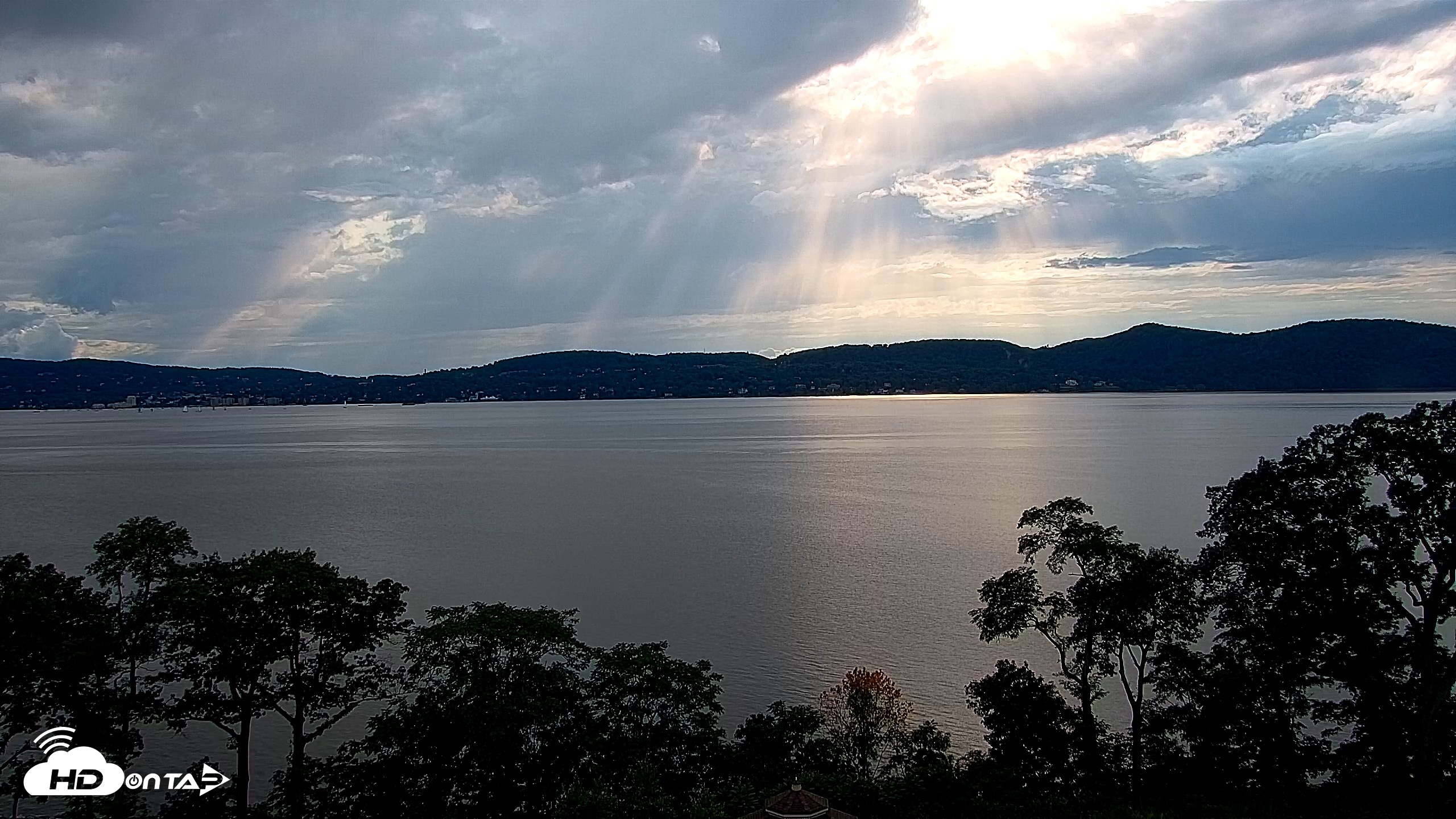 Snapshot of Hudson River Live Webcam taken Jul 29, 2026, 6:09pm EDT