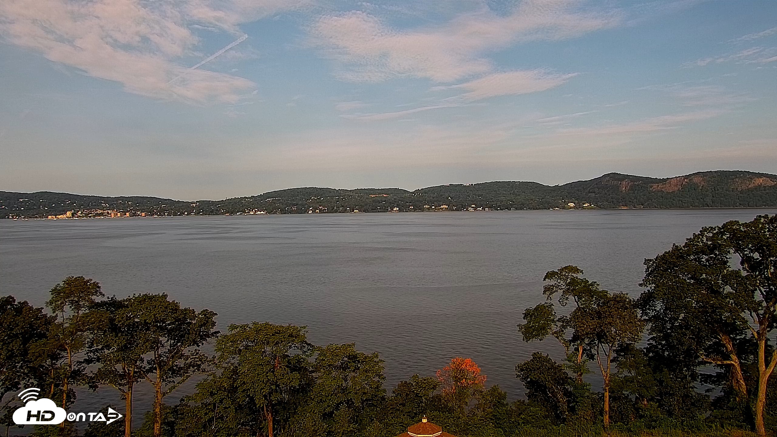 Snapshot of Hudson River Live Webcam taken Aug 10, 2026, 8:34am EDT