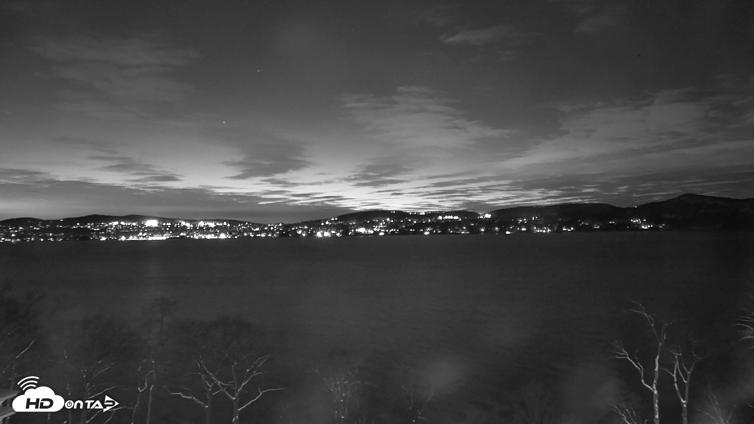 Snapshot of Hudson River Live Webcam taken Dec 27, 2025, 5:37pm EST