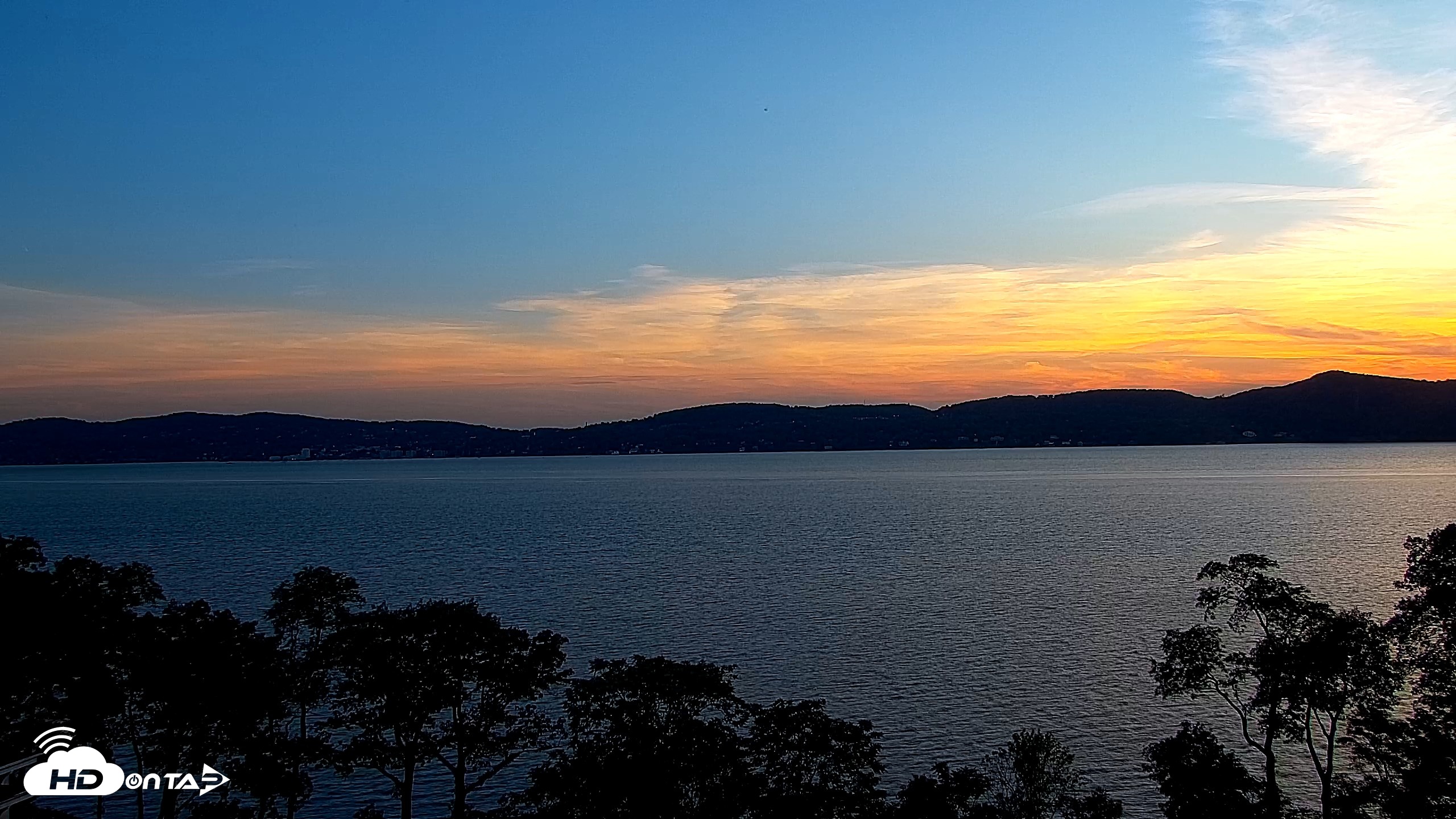 Snapshot of Hudson River Live Webcam taken Jun 9, 2026, 8:14pm EDT