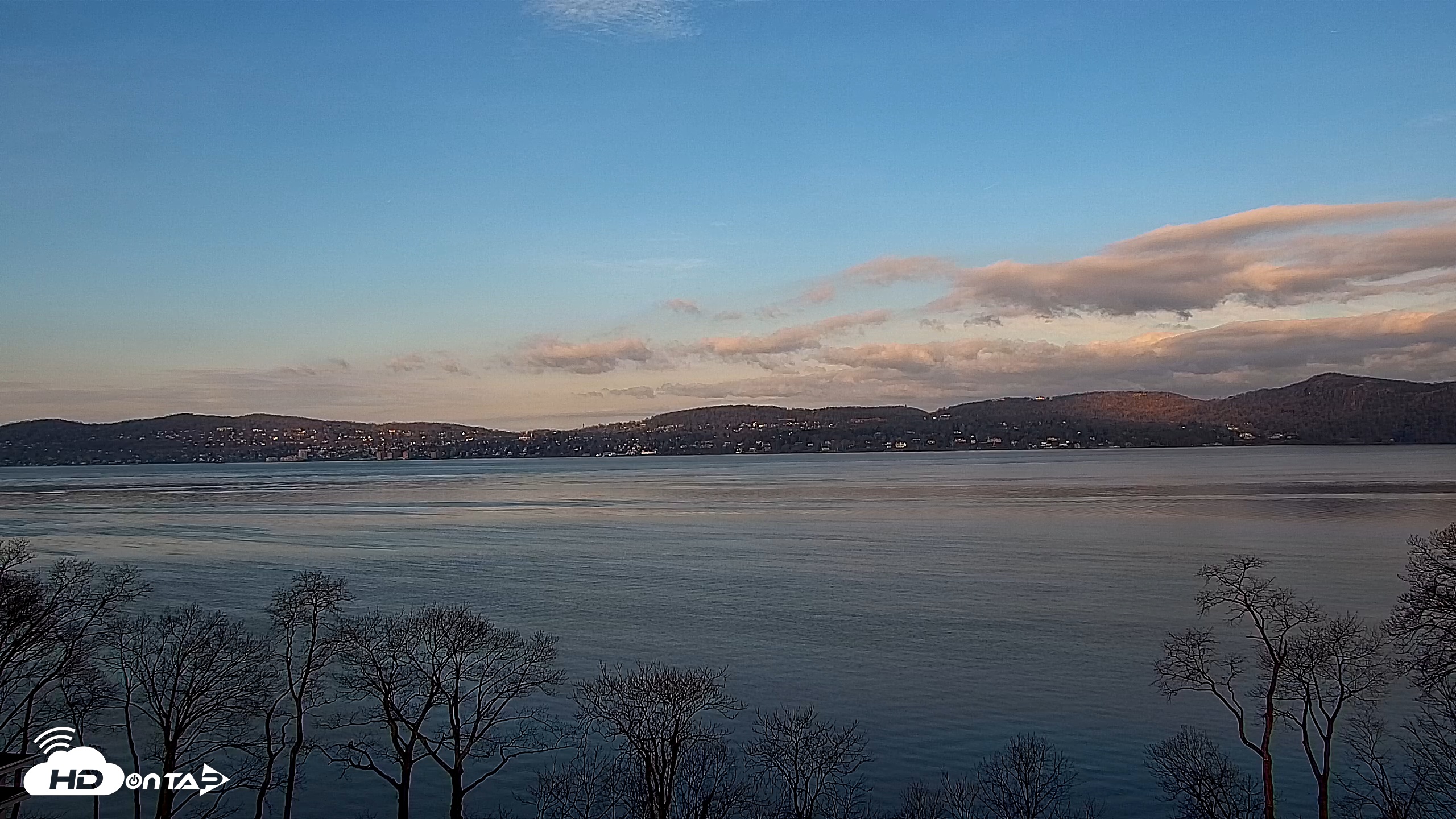 Snapshot of Hudson River Live Webcam taken Apr 4, 2026, 8:00am EDT