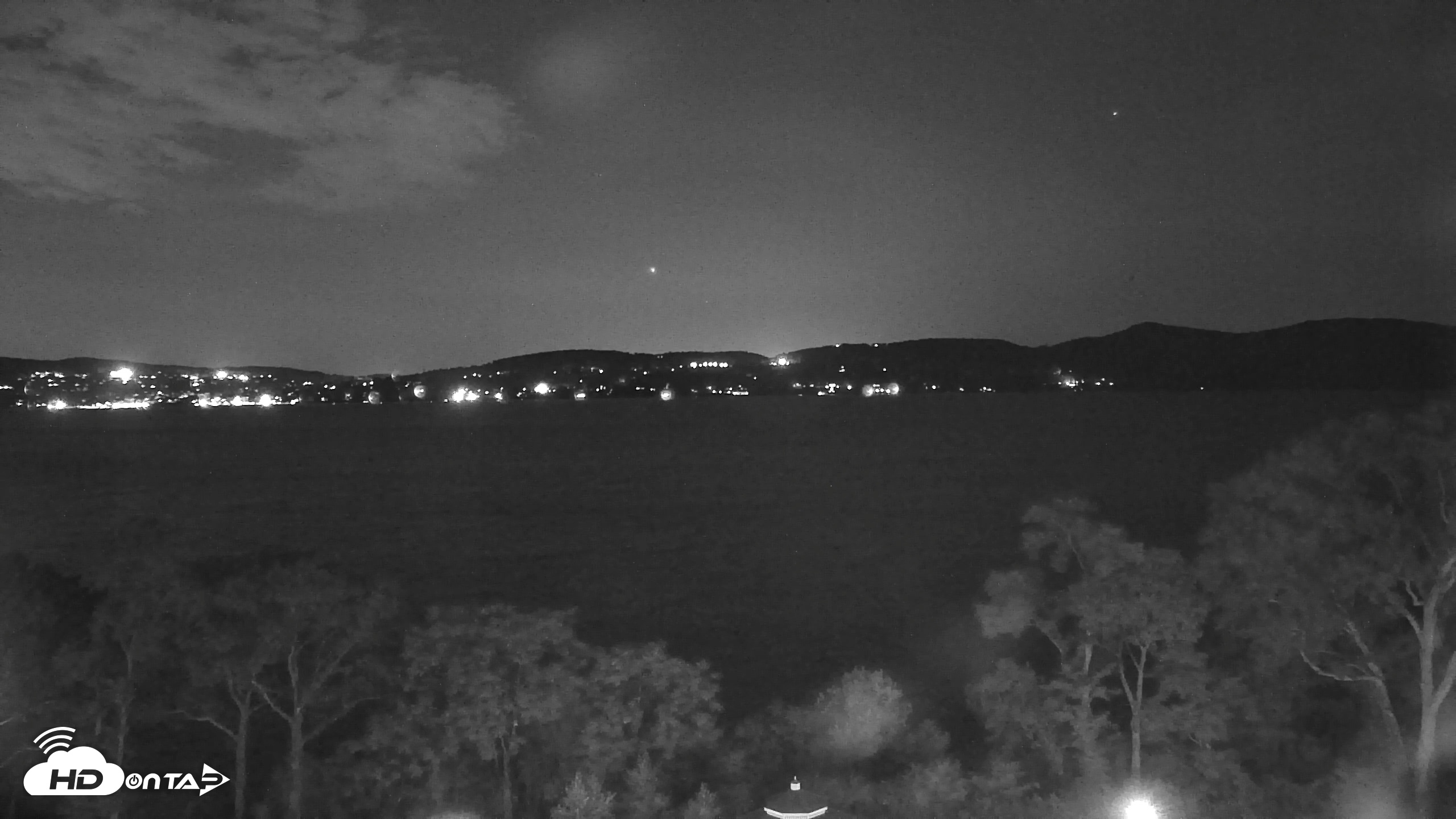Snapshot of Hudson River Live Webcam taken Sep 9, 2026, 10:02pm EDT