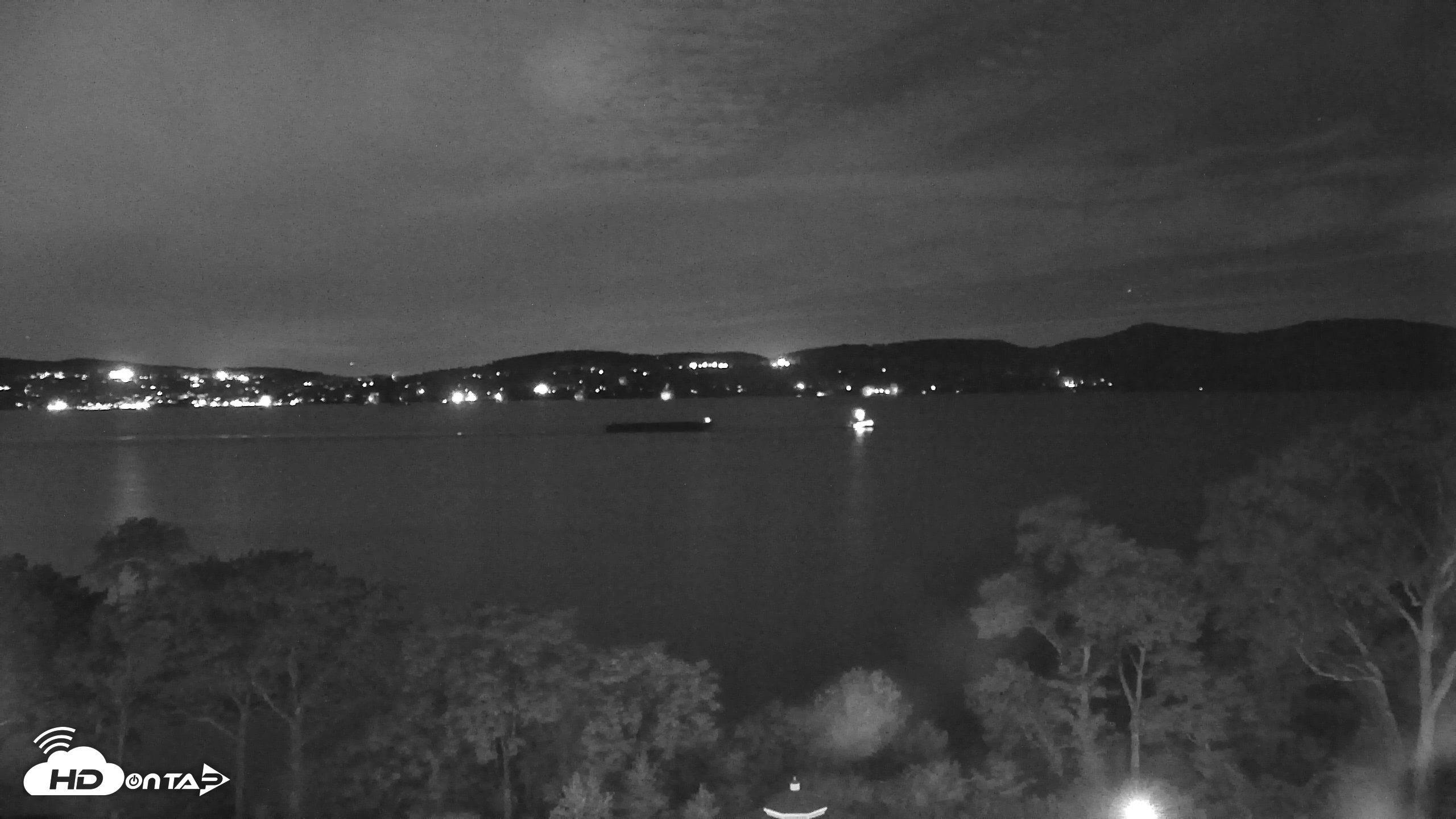Snapshot of Hudson River Live Webcam taken Sep 23, 2026, 12:35am EDT