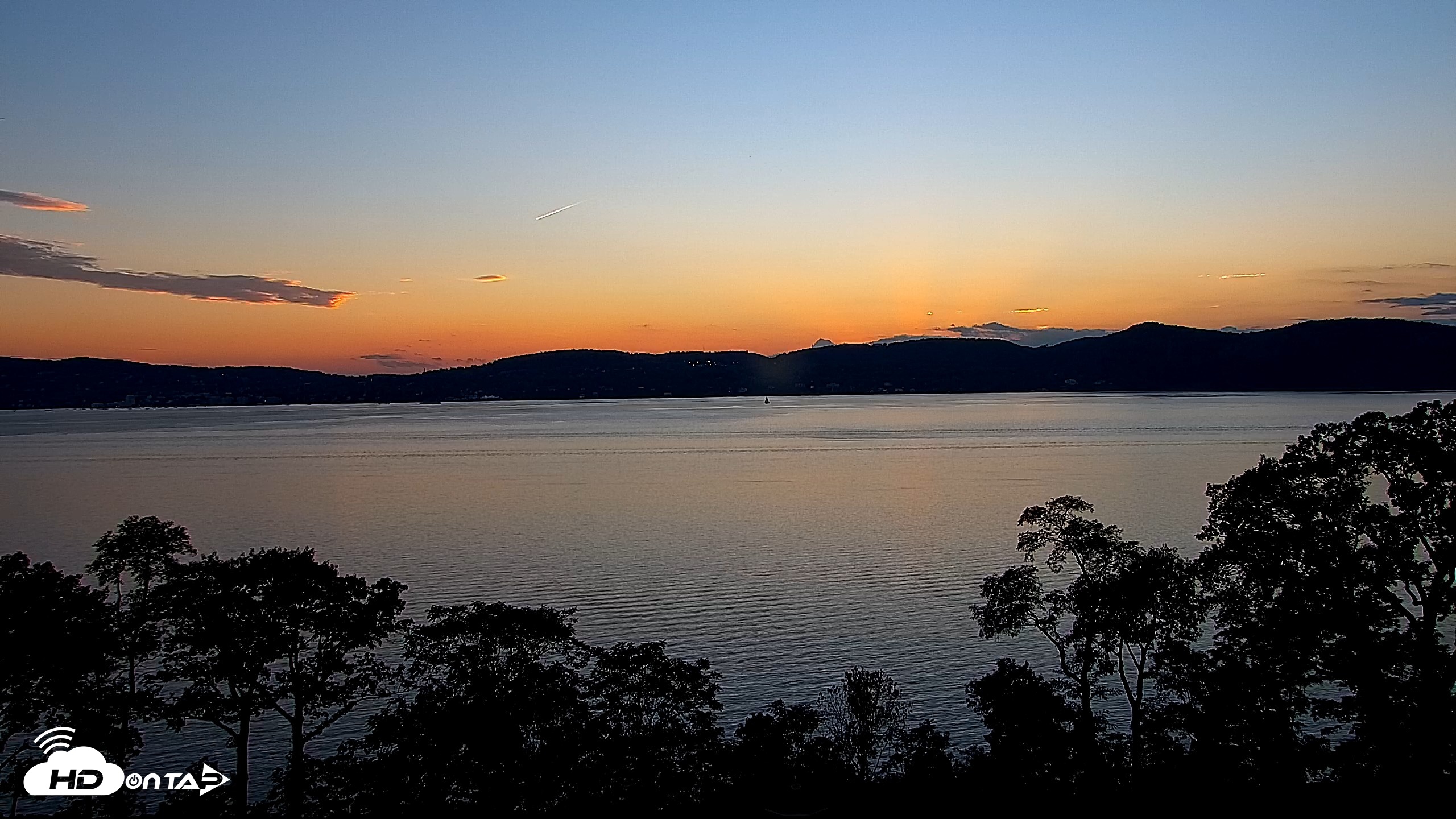 Snapshot of Hudson River Live Webcam taken Sep 10, 2026, 7:12pm EDT