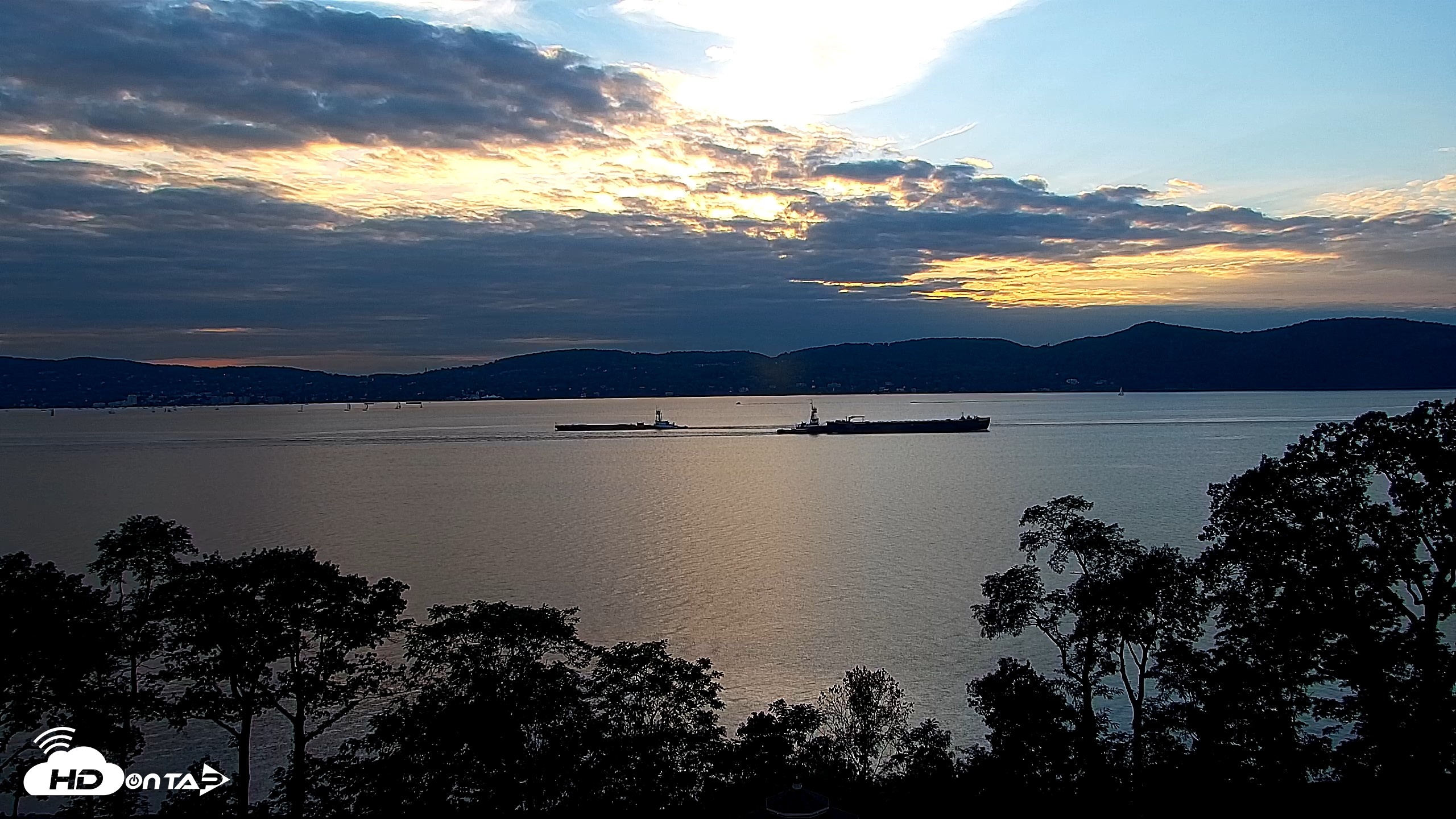 Snapshot of Hudson River Live Webcam taken Sep 16, 2026, 6:40pm EDT