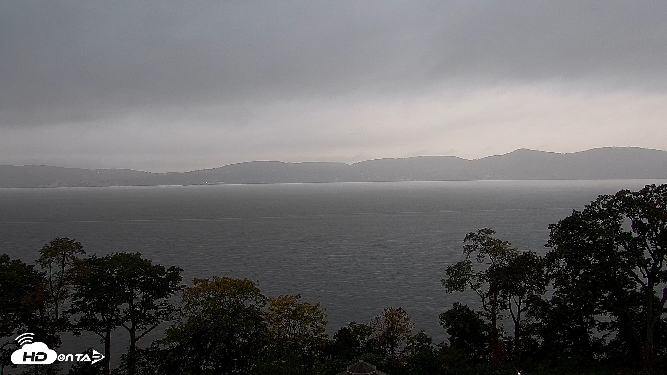 Snapshot of Hudson River Live Webcam taken Oct 16, 2026, 10:57am EDT