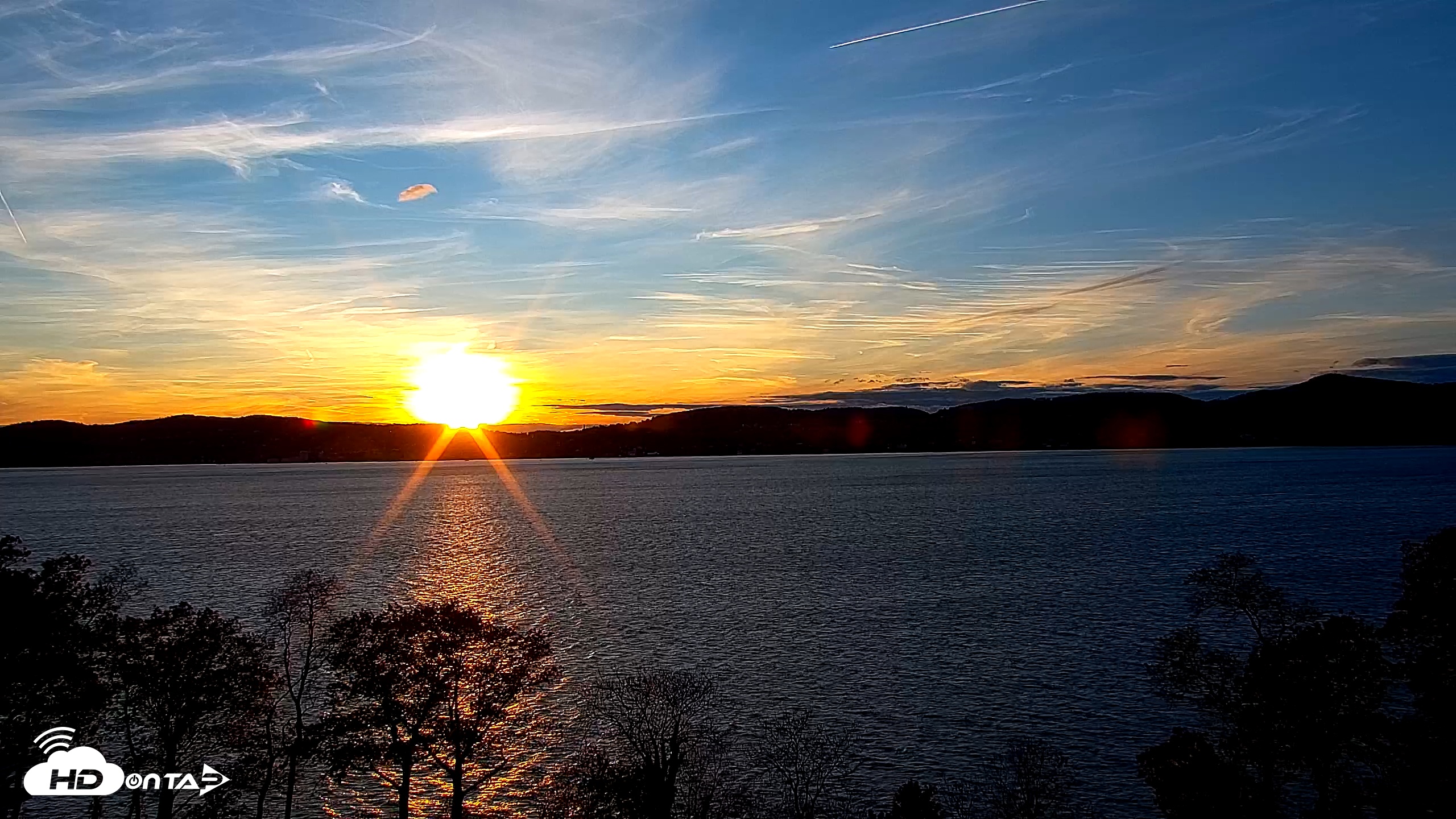 Snapshot of Hudson River Live Webcam taken Nov 1, 2025, 5:39pm EDT