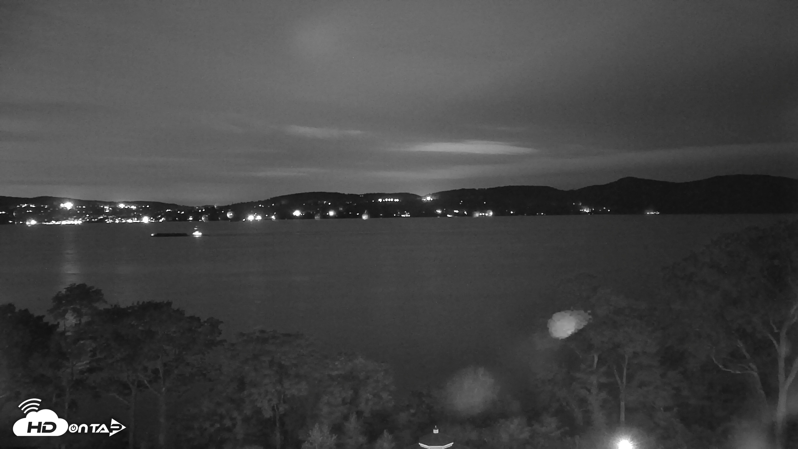 Snapshot of Hudson River Live Webcam taken Sep 19, 2026, 11:47pm EDT