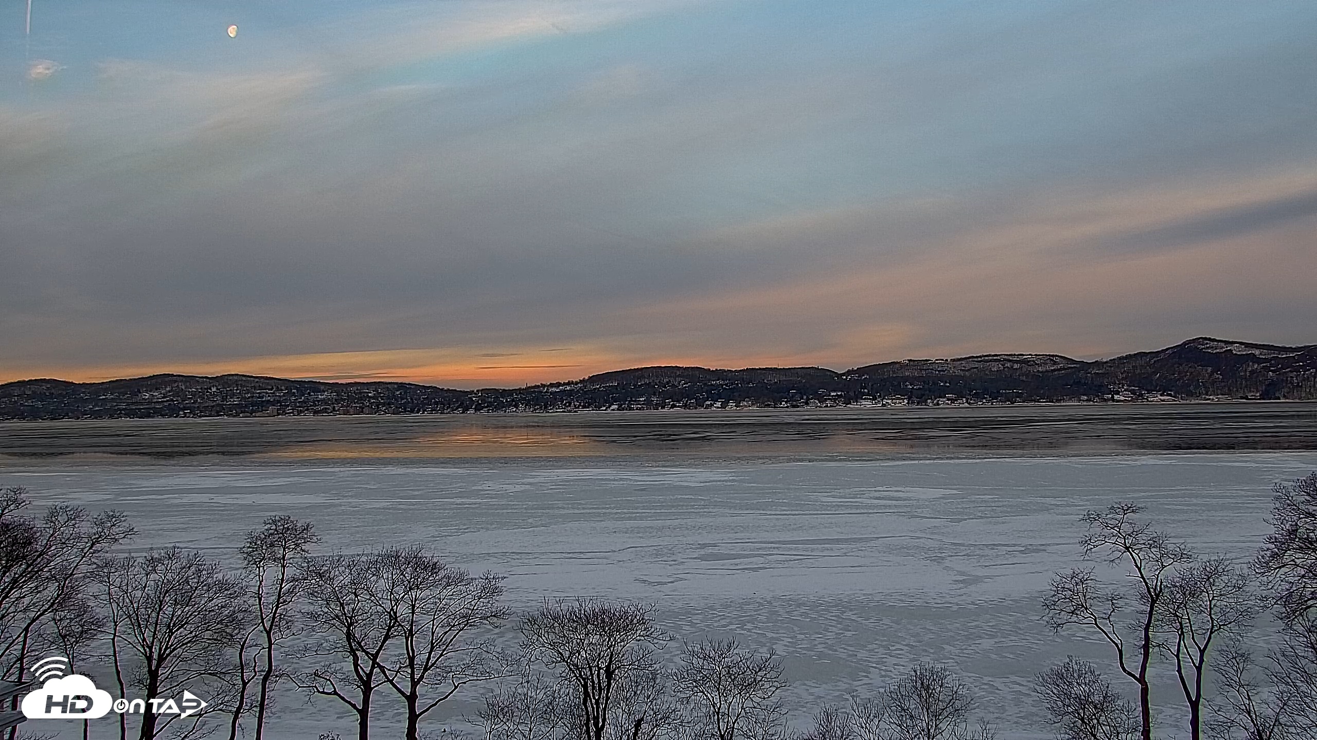Snapshot of Hudson River Live Webcam taken Feb 6, 2026, 7:25am EST