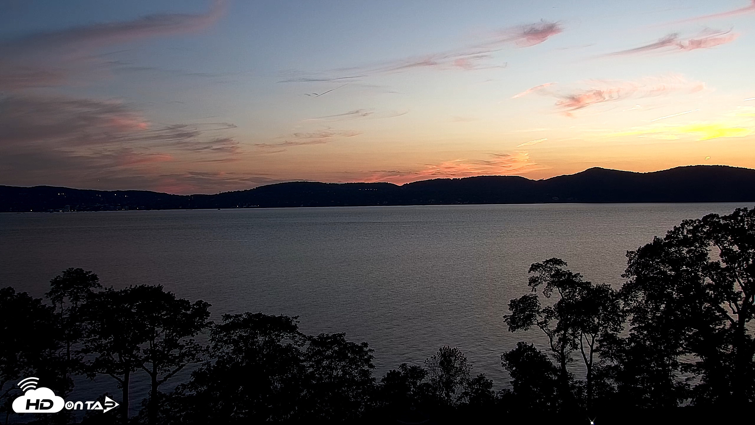 Snapshot of Hudson River Live Webcam taken Aug 4, 2026, 8:24pm EDT