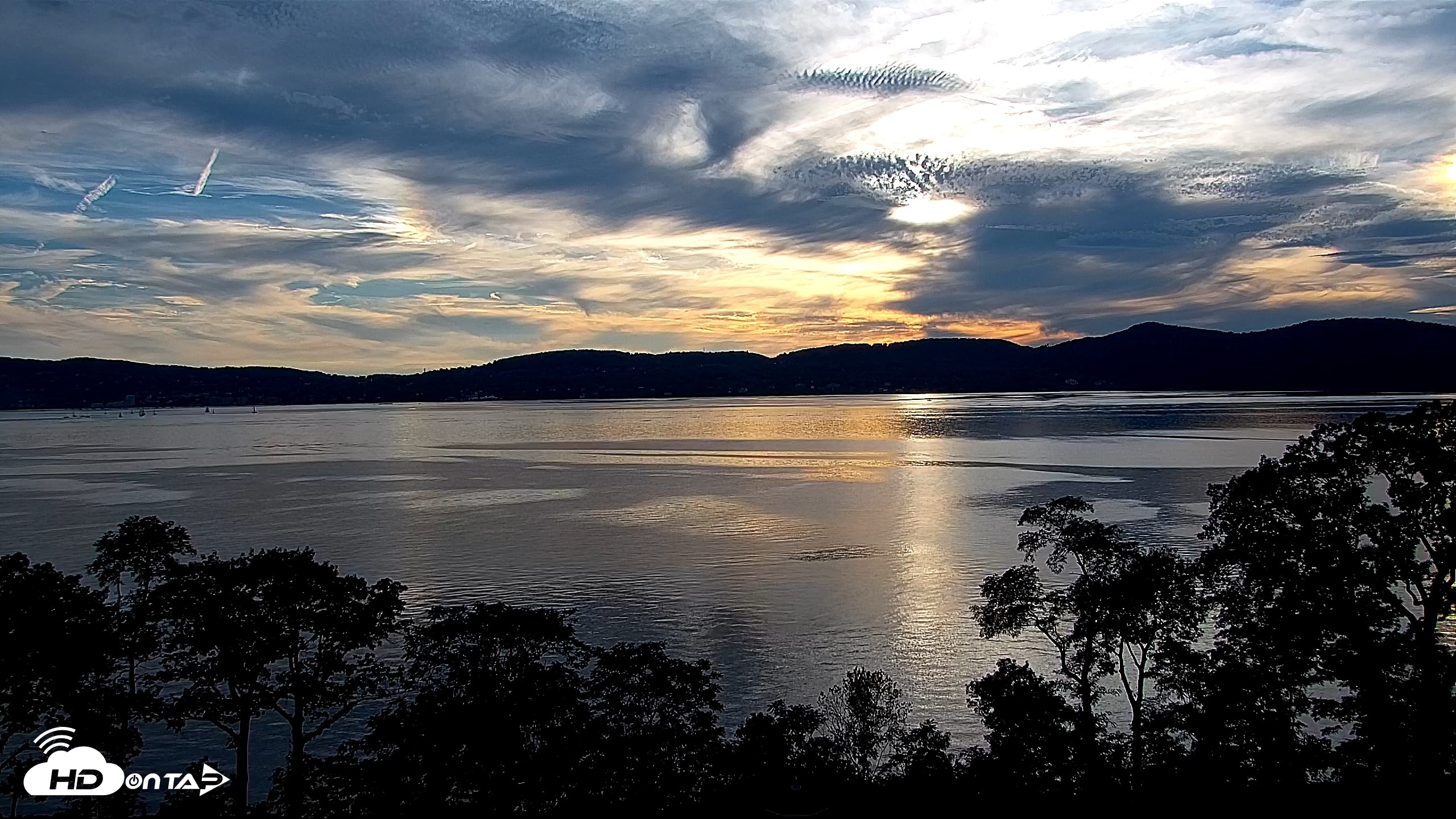 Snapshot of Hudson River Live Webcam taken Aug 26, 2026, 6:50pm EDT