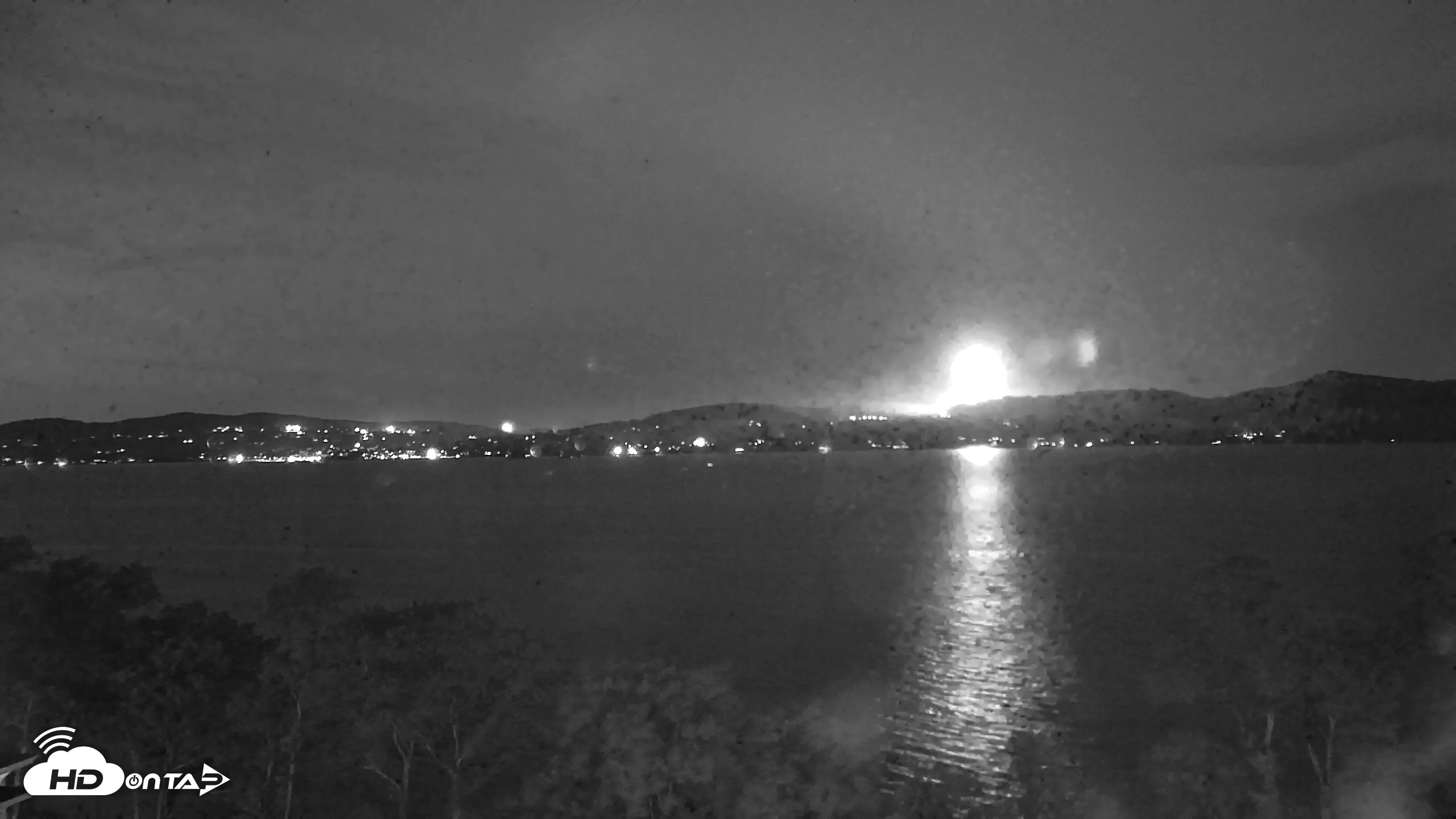 Snapshot of Hudson River Live Webcam taken Jul 4, 2026, 9:36pm EDT