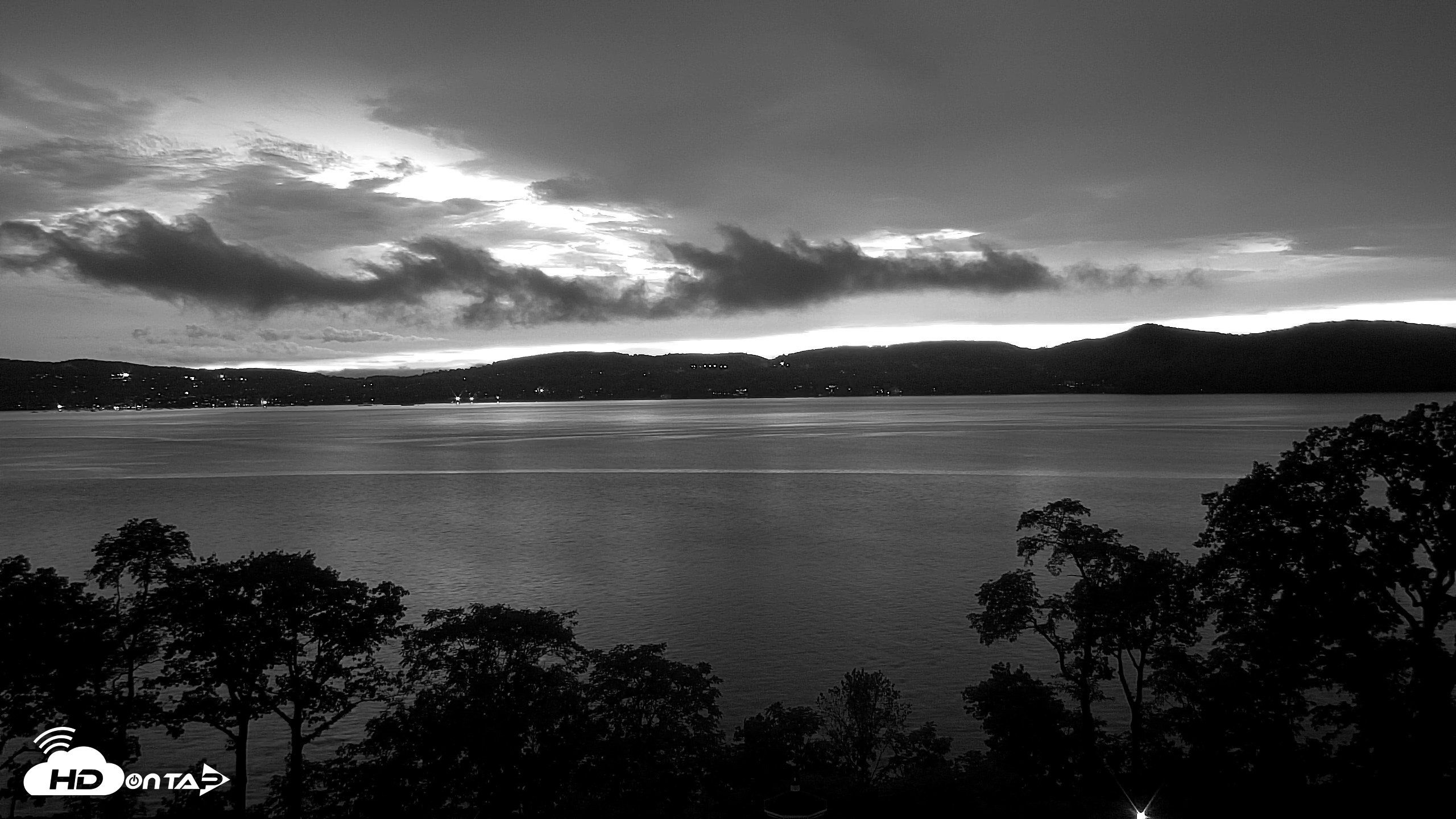Snapshot of Hudson River Live Webcam taken Aug 7, 2026, 8:23pm EDT