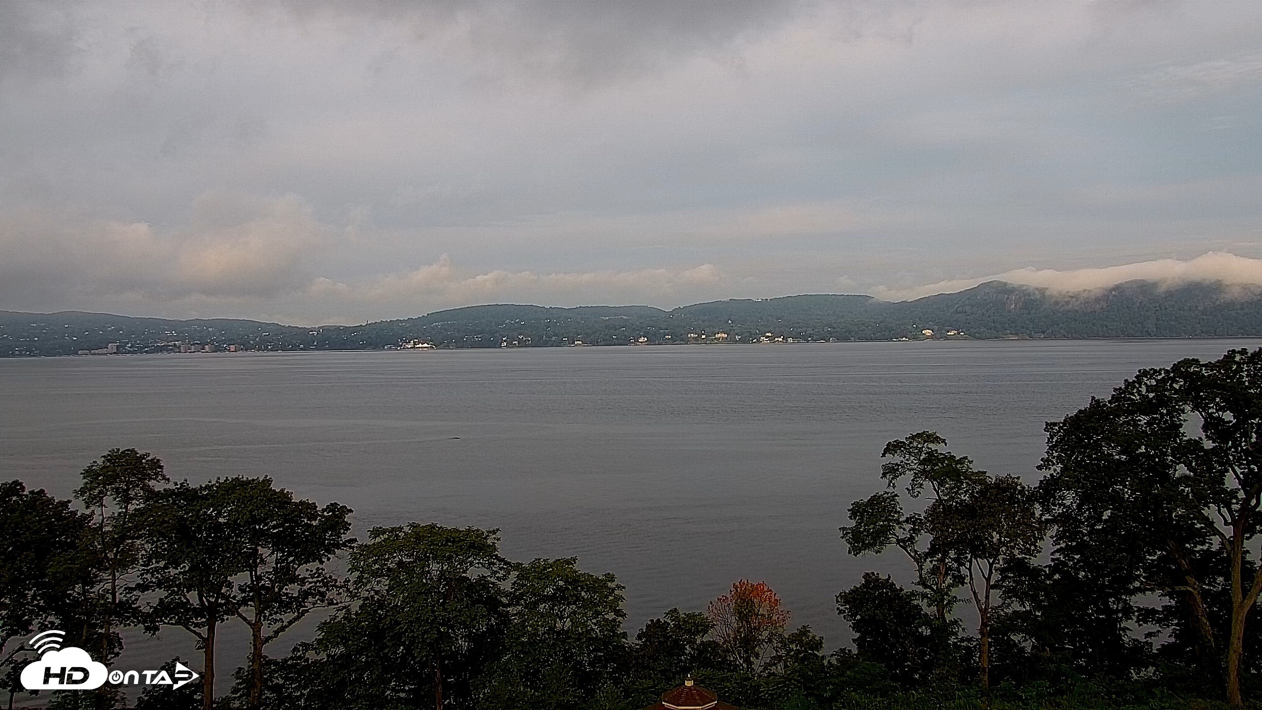 Snapshot of Hudson River Live Webcam taken Aug 28, 2026, 8:20am EDT