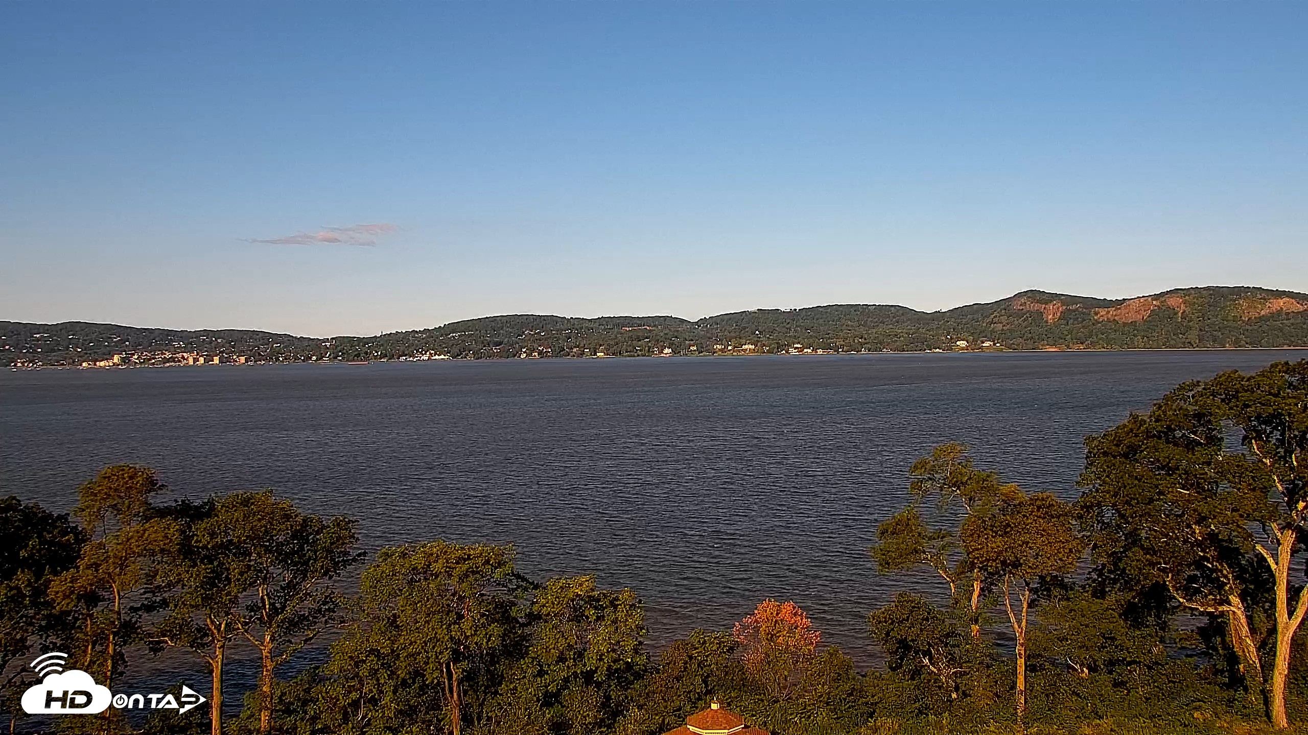 Snapshot of Hudson River Live Webcam taken Sep 14, 2026, 8:54am EDT