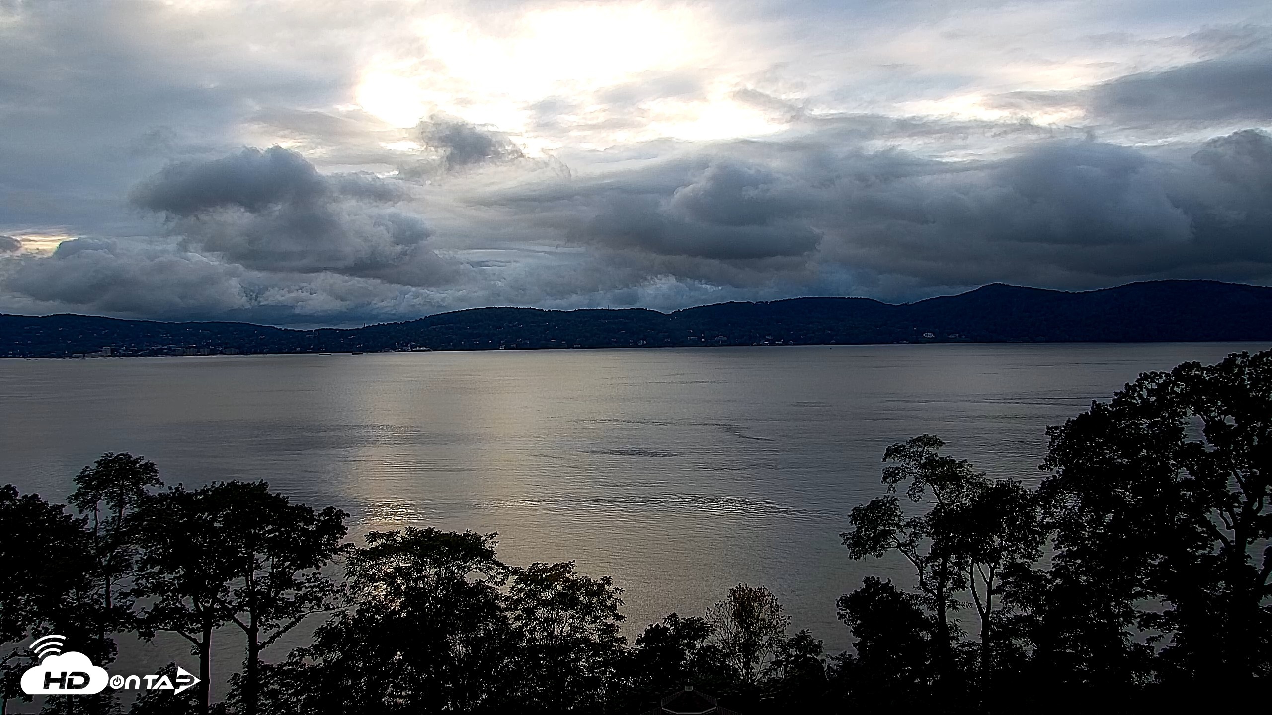Snapshot of Hudson River Live Webcam taken Oct 4, 2026, 5:45pm EDT