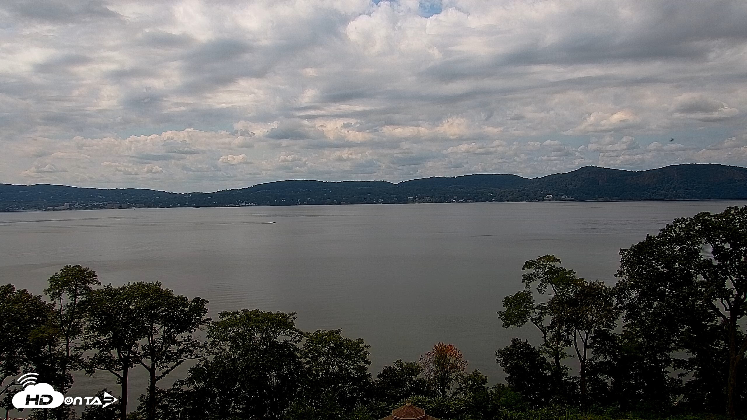Snapshot of Hudson River Live Webcam taken Aug 22, 2026, 2:04pm EDT