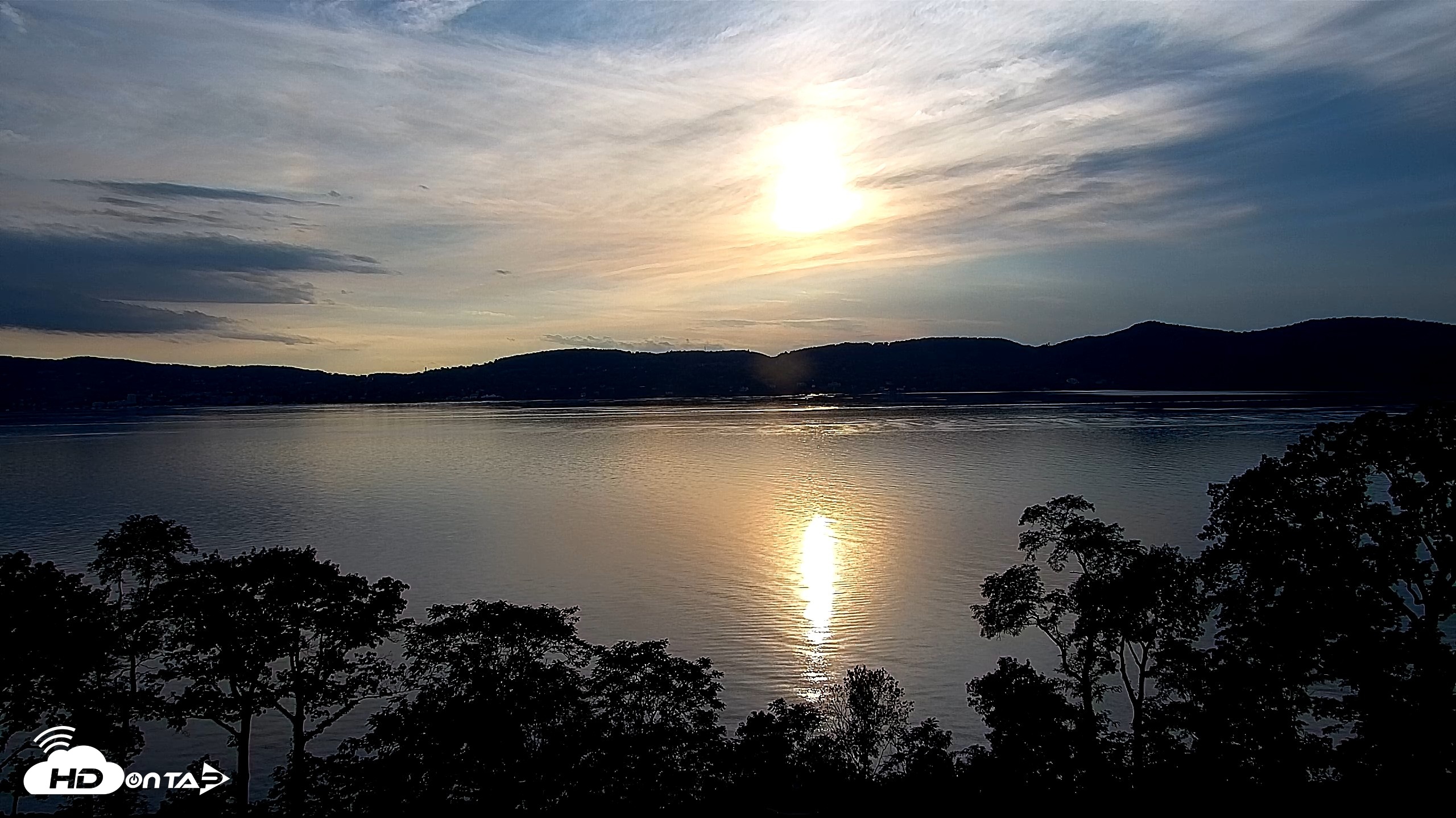 Snapshot of Hudson River Live Webcam taken Sep 3, 2026, 9:58pm EDT