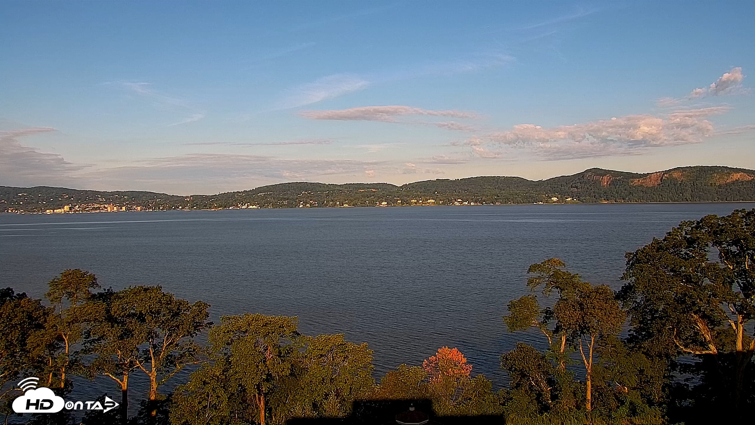 Snapshot of Hudson River Live Webcam taken Aug 19, 2026, 7:51am EDT