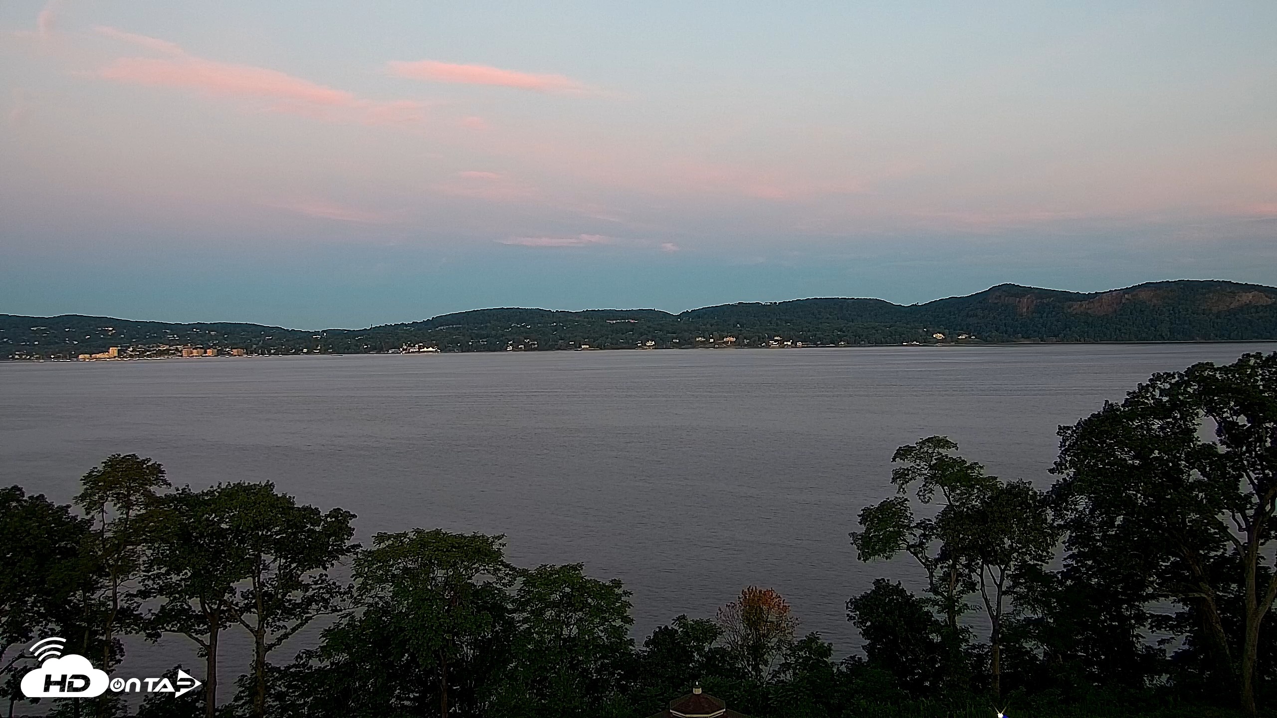 Snapshot of Hudson River Live Webcam taken Aug 26, 2026, 6:07am EDT