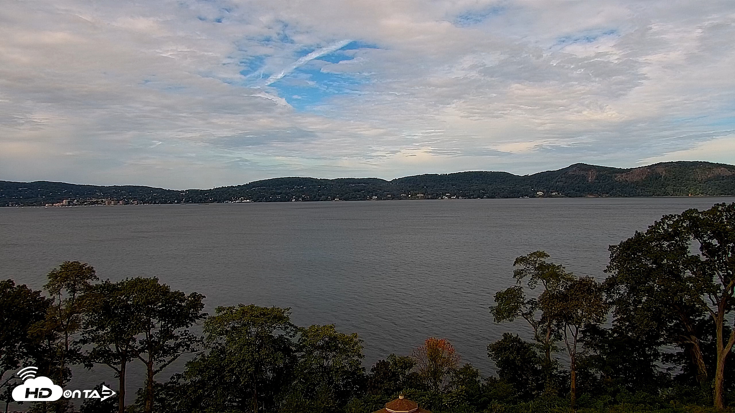 Snapshot of Hudson River Live Webcam taken Sep 22, 2026, 10:39am EDT