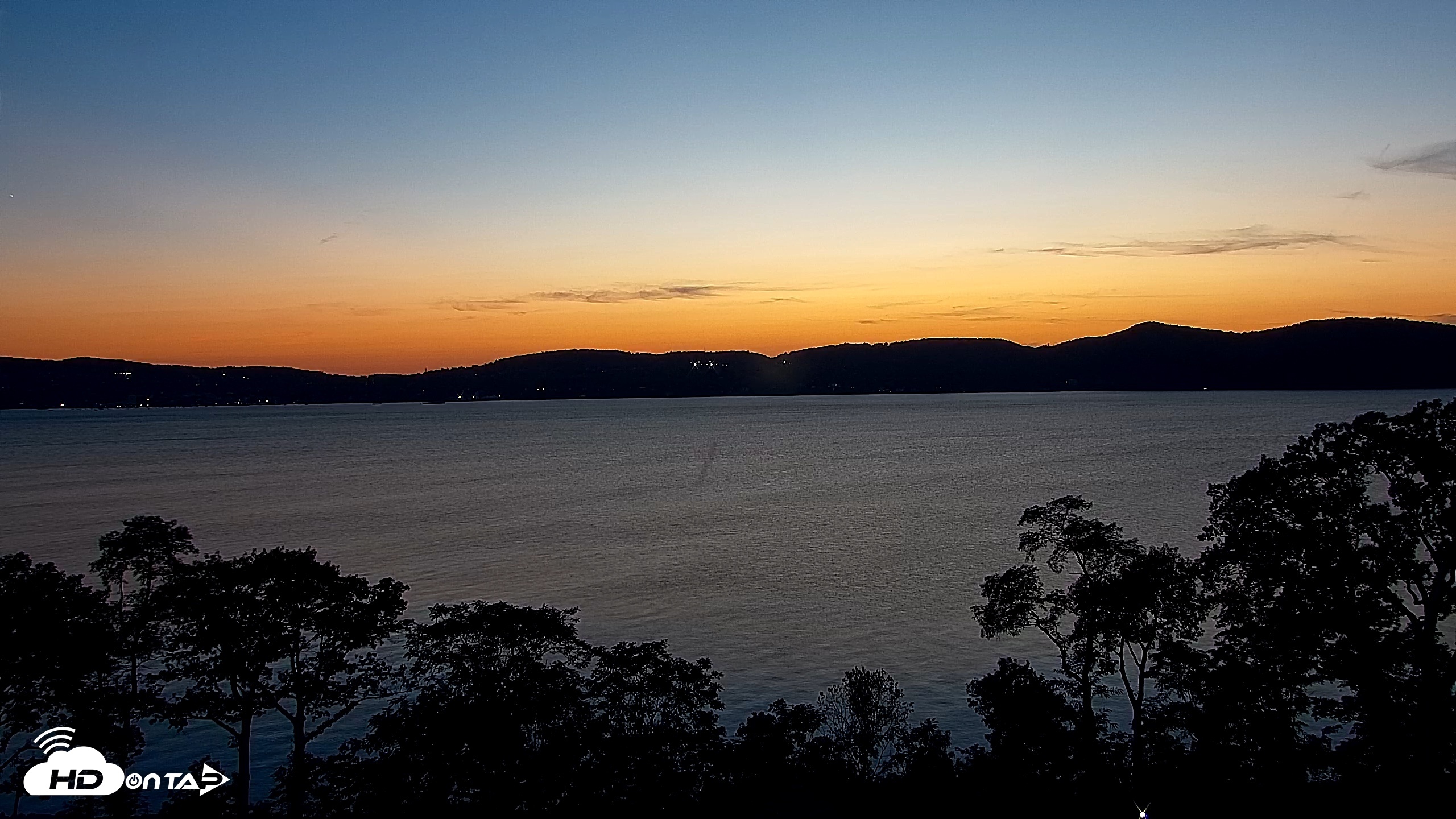 Snapshot of Hudson River Live Webcam taken Sep 15, 2026, 7:21pm EDT