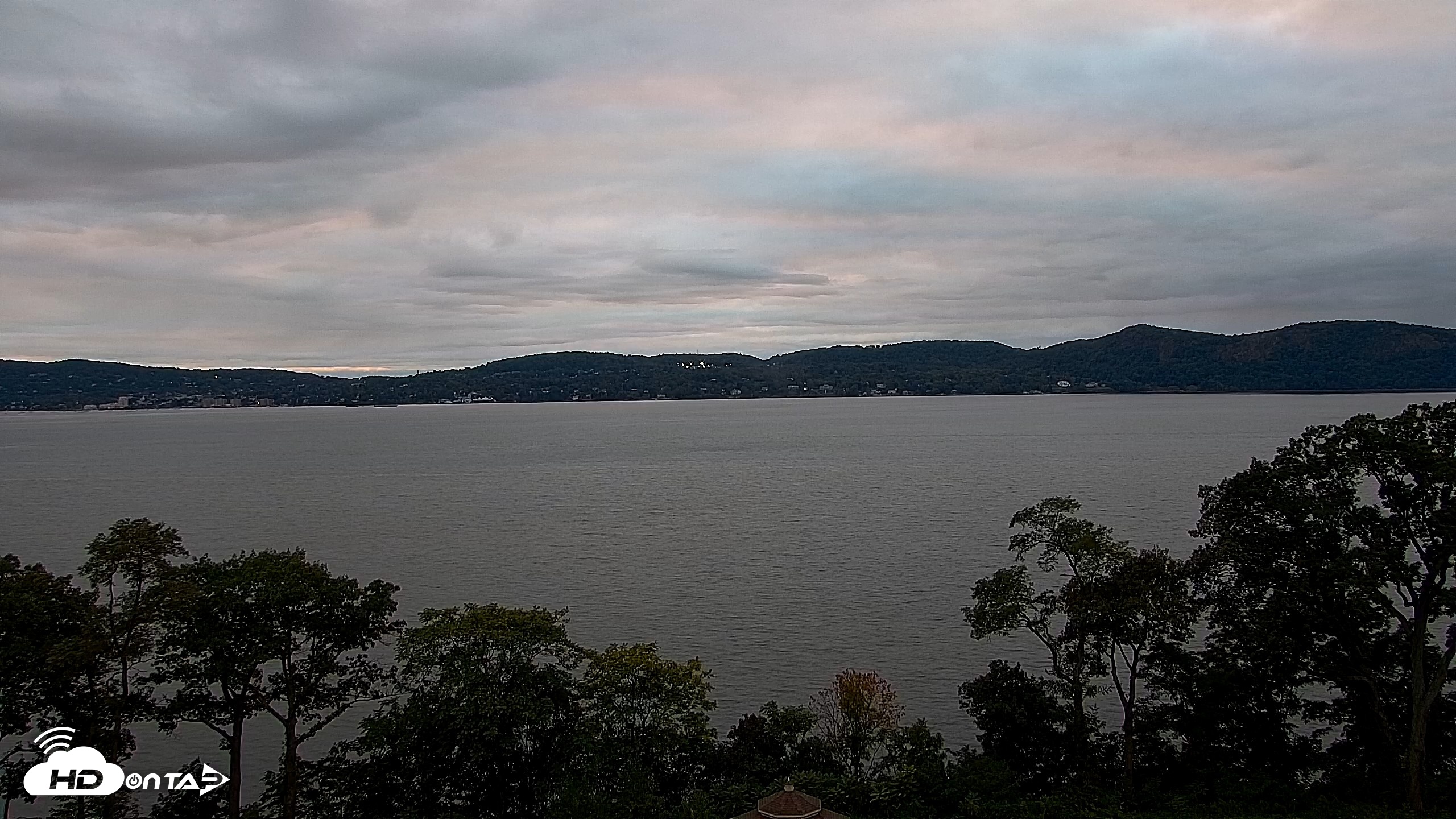 Snapshot of Hudson River Live Webcam taken Sep 29, 2026, 6:26pm EDT