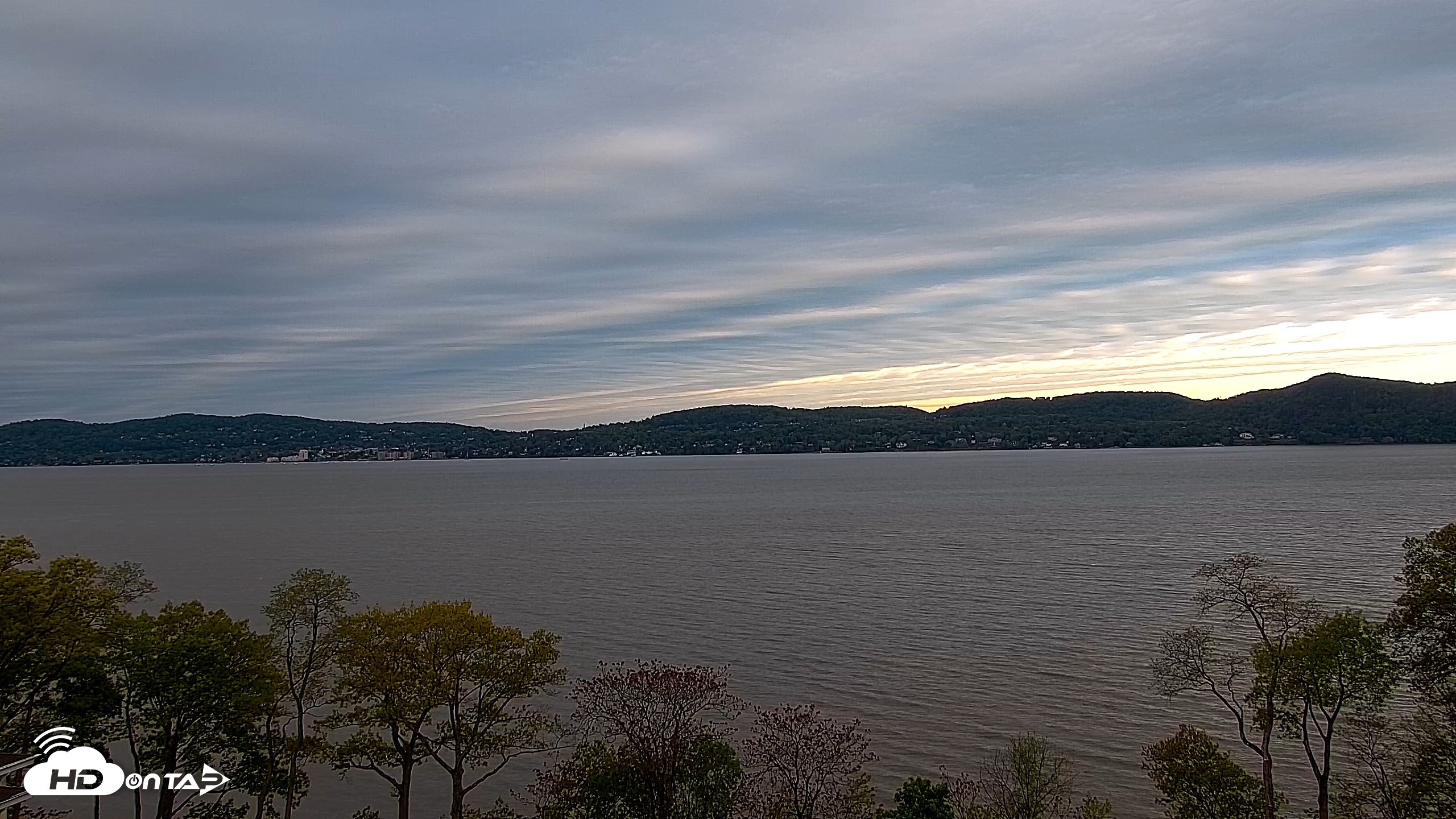 Snapshot of Hudson River Live Webcam taken May 7, 2026, 6:46am EDT