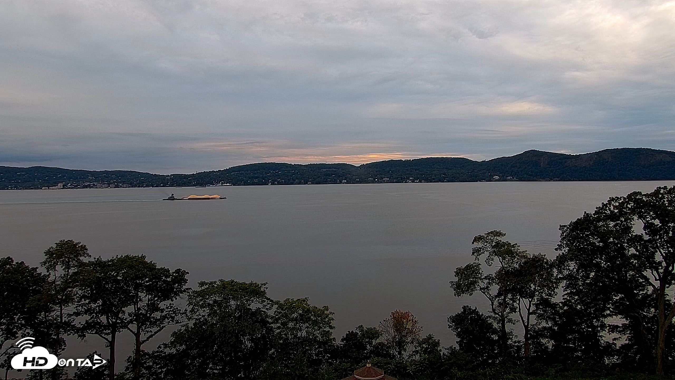 Snapshot of Hudson River Live Webcam taken Sep 19, 2026, 5:34pm EDT