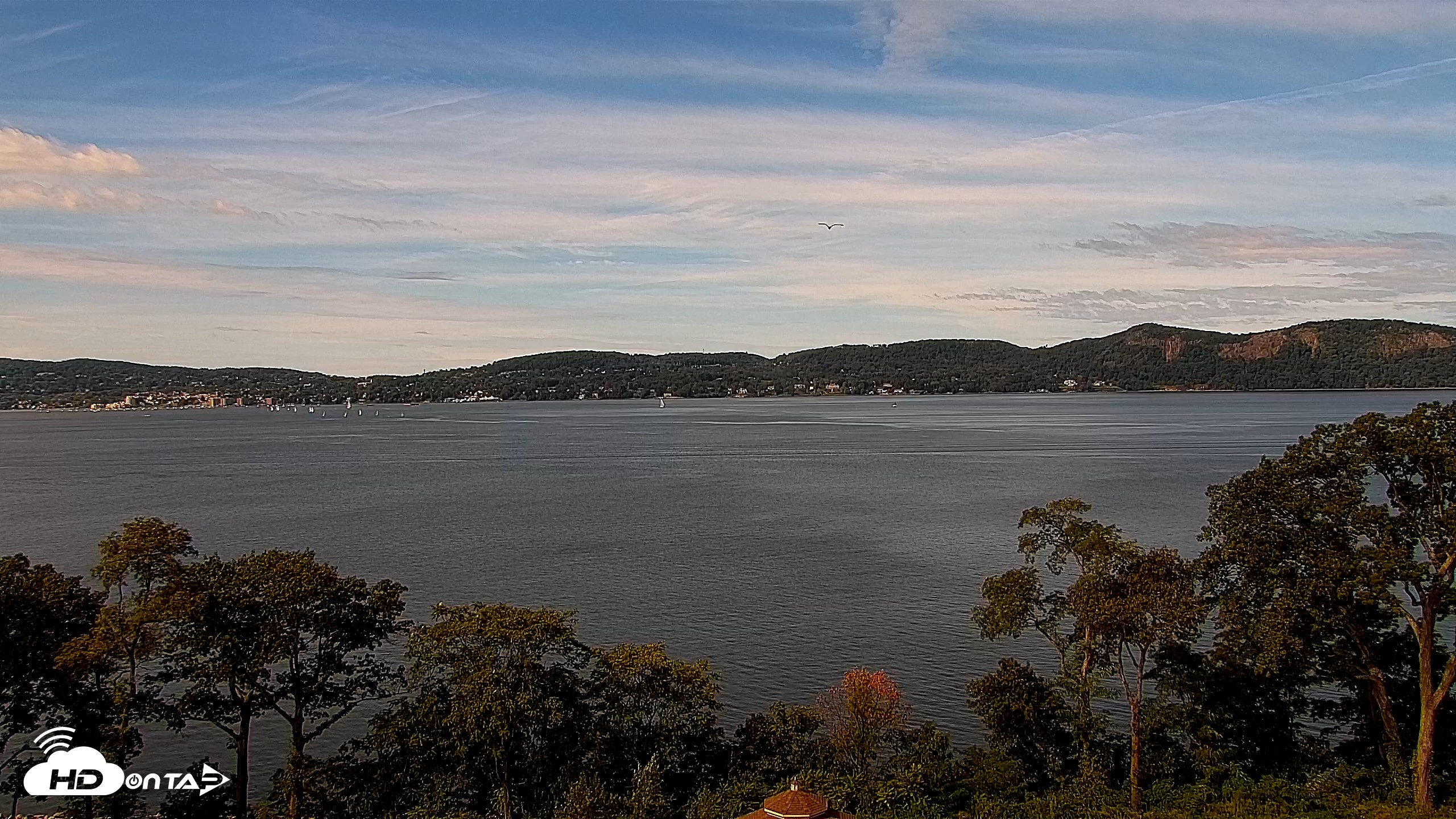 Snapshot of Hudson River Live Webcam taken Sep 19, 2026, 11:27am EDT