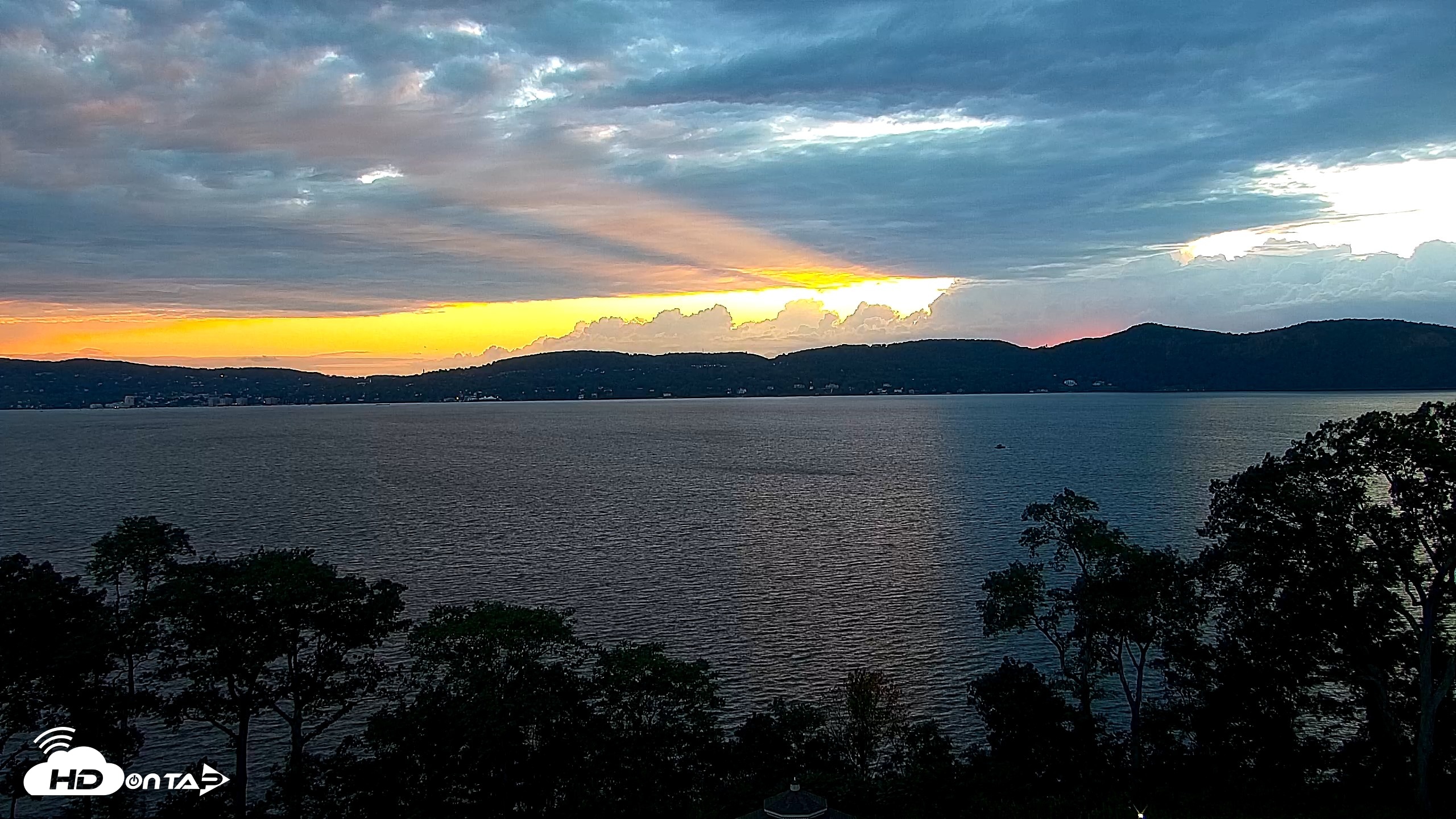 Snapshot of Hudson River Live Webcam taken Aug 23, 2026, 7:34pm EDT