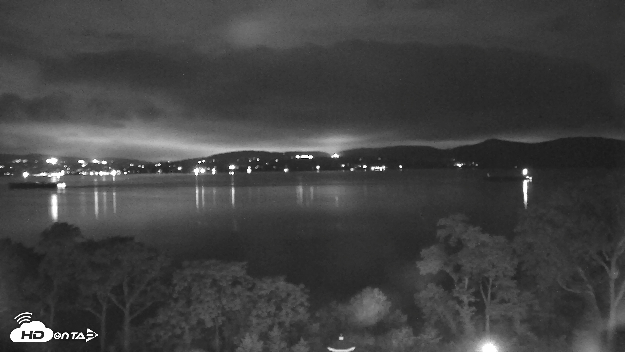 Snapshot of Hudson River Live Webcam taken Aug 18, 2026, 12:10am EDT