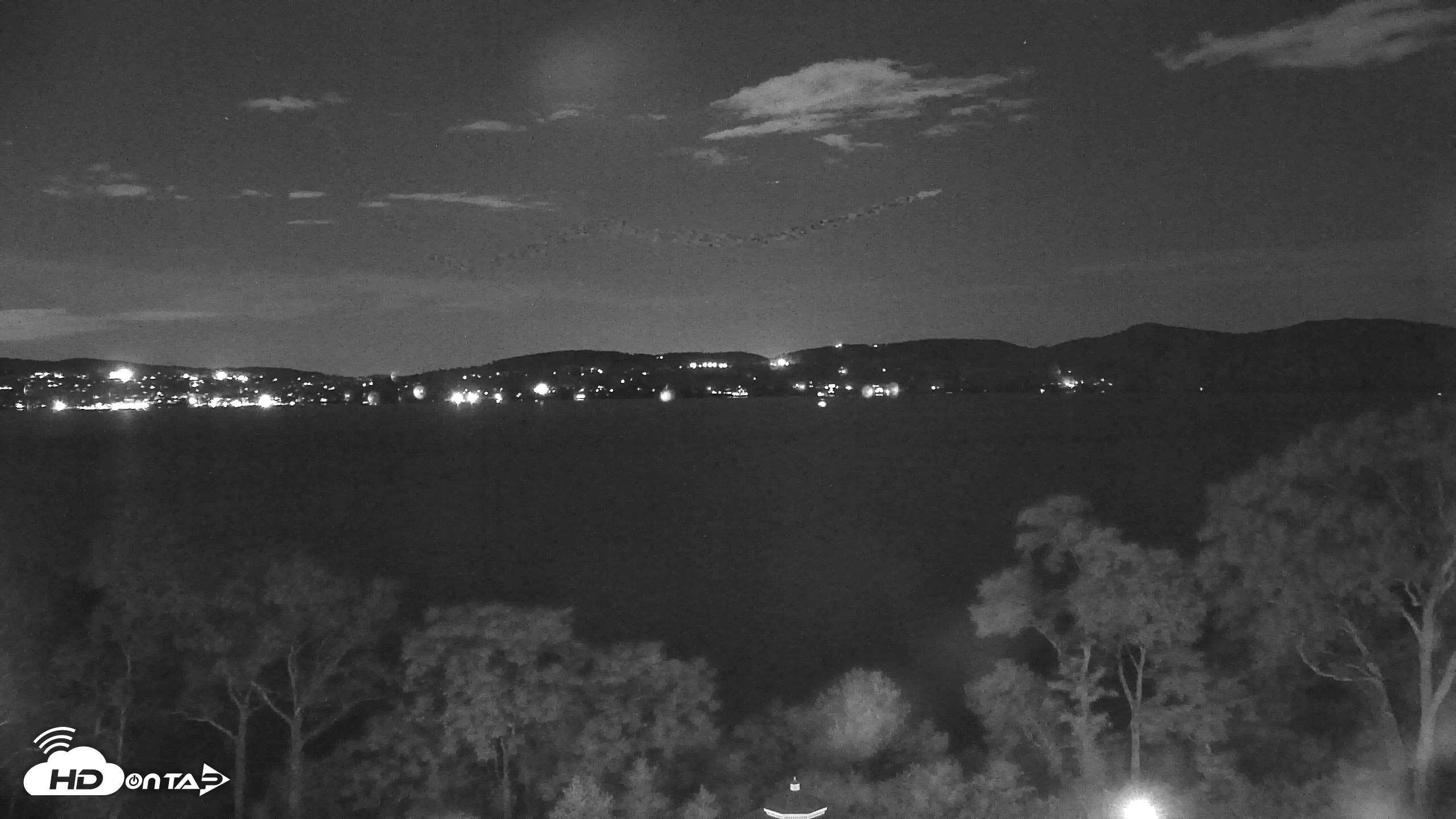 Snapshot of Hudson River Live Webcam taken Aug 25, 2026, 10:21pm EDT