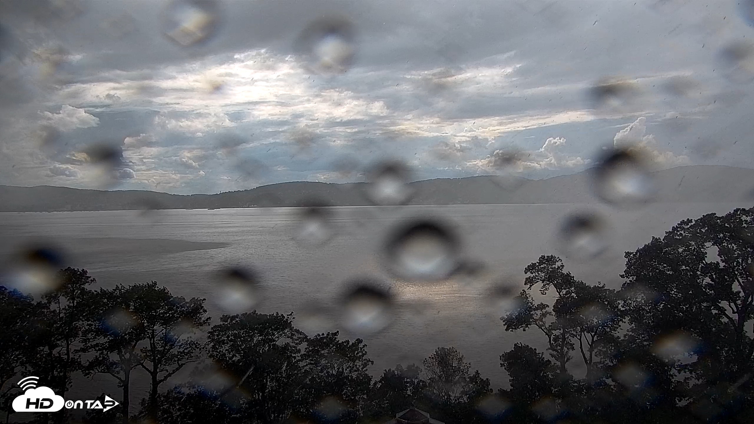 Snapshot of Hudson River Live Webcam taken Jul 29, 2026, 5:18pm EDT