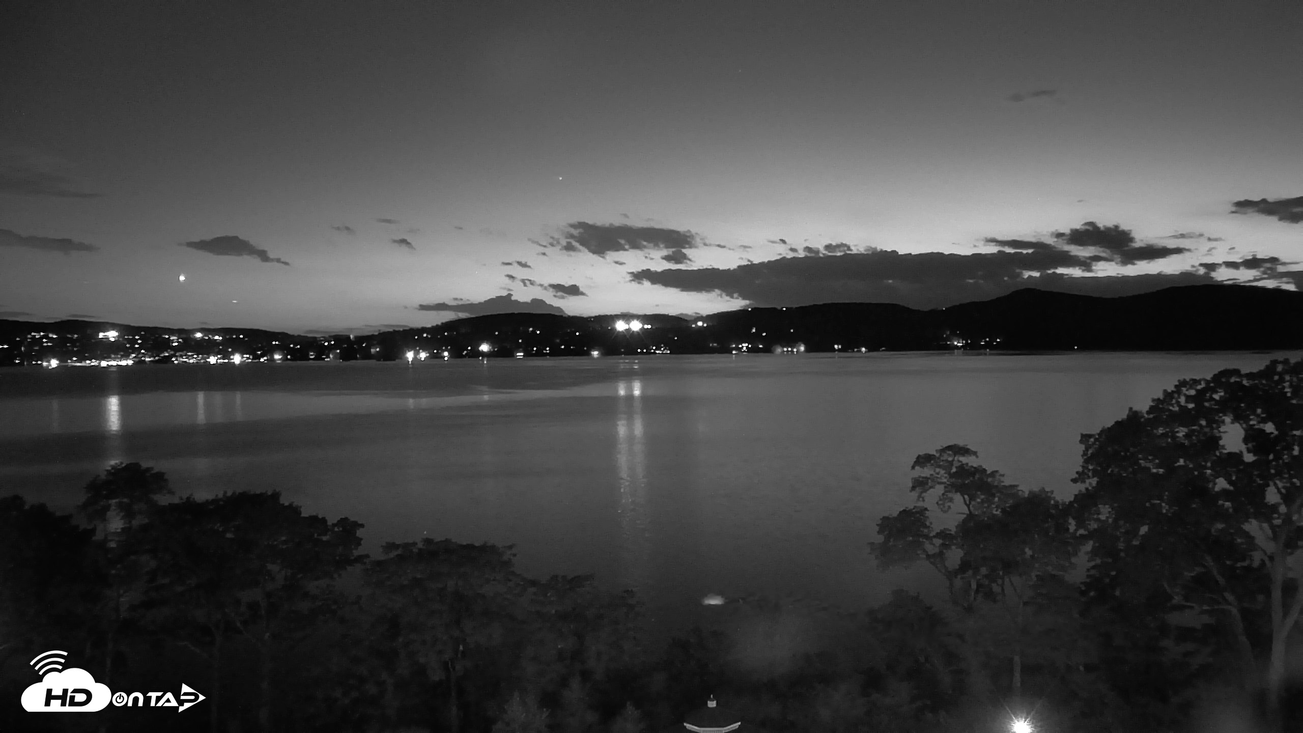 Snapshot of Hudson River Live Webcam taken Sep 10, 2026, 8:05pm EDT